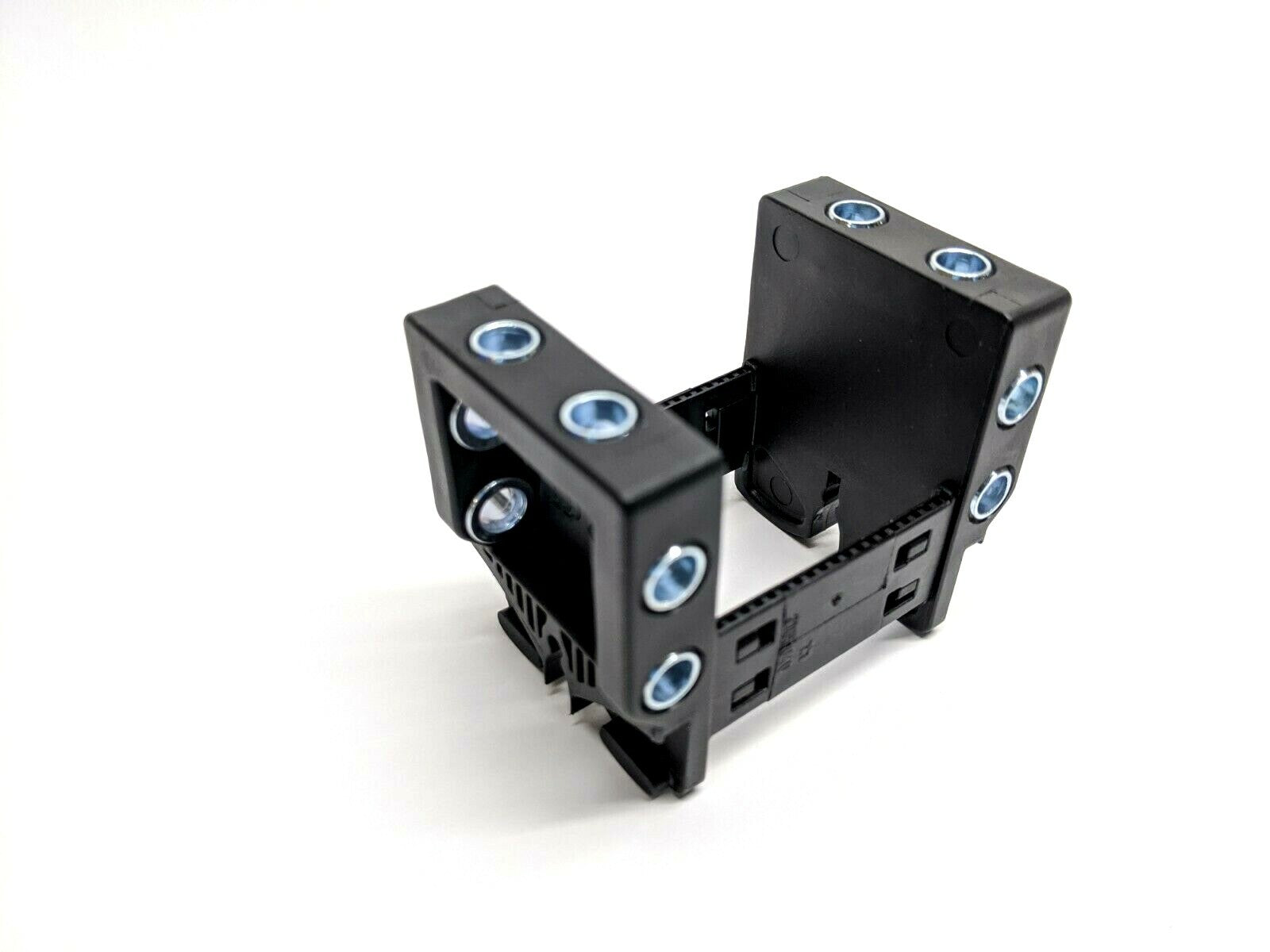 Igus E61.350.10 Energy Chain - New – Open box - Maverick Industrial Sales