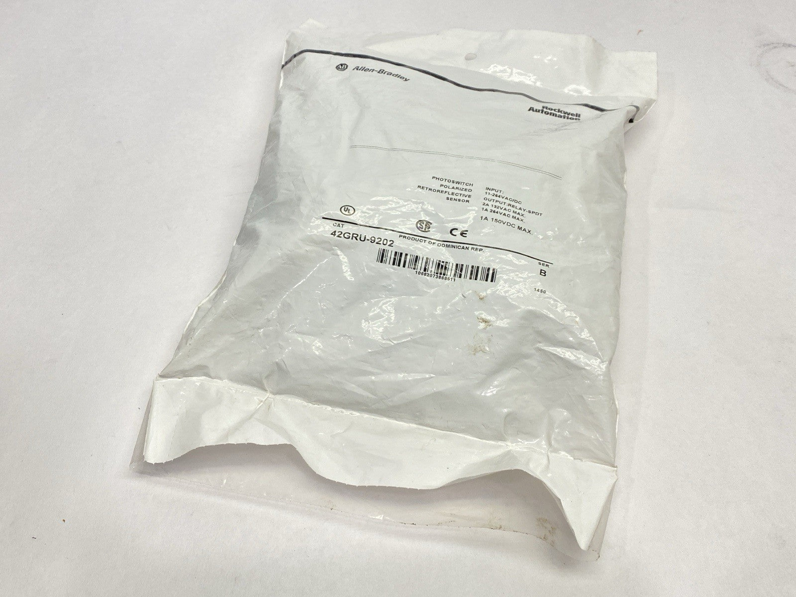 Allen Bradley 42GRU-9202 Ser B Photoswitch Sensor - New - Maverick Industrial Sales