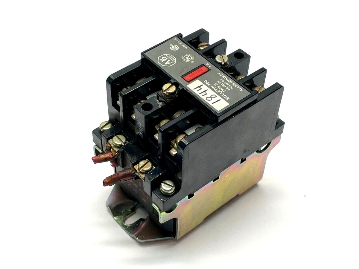 700-N400A1 | Allen Bradley Ser. C Heavy Duty Industrial Relay 120V LOT OF 2 - For parts or not working - Maverick Industrial Sales