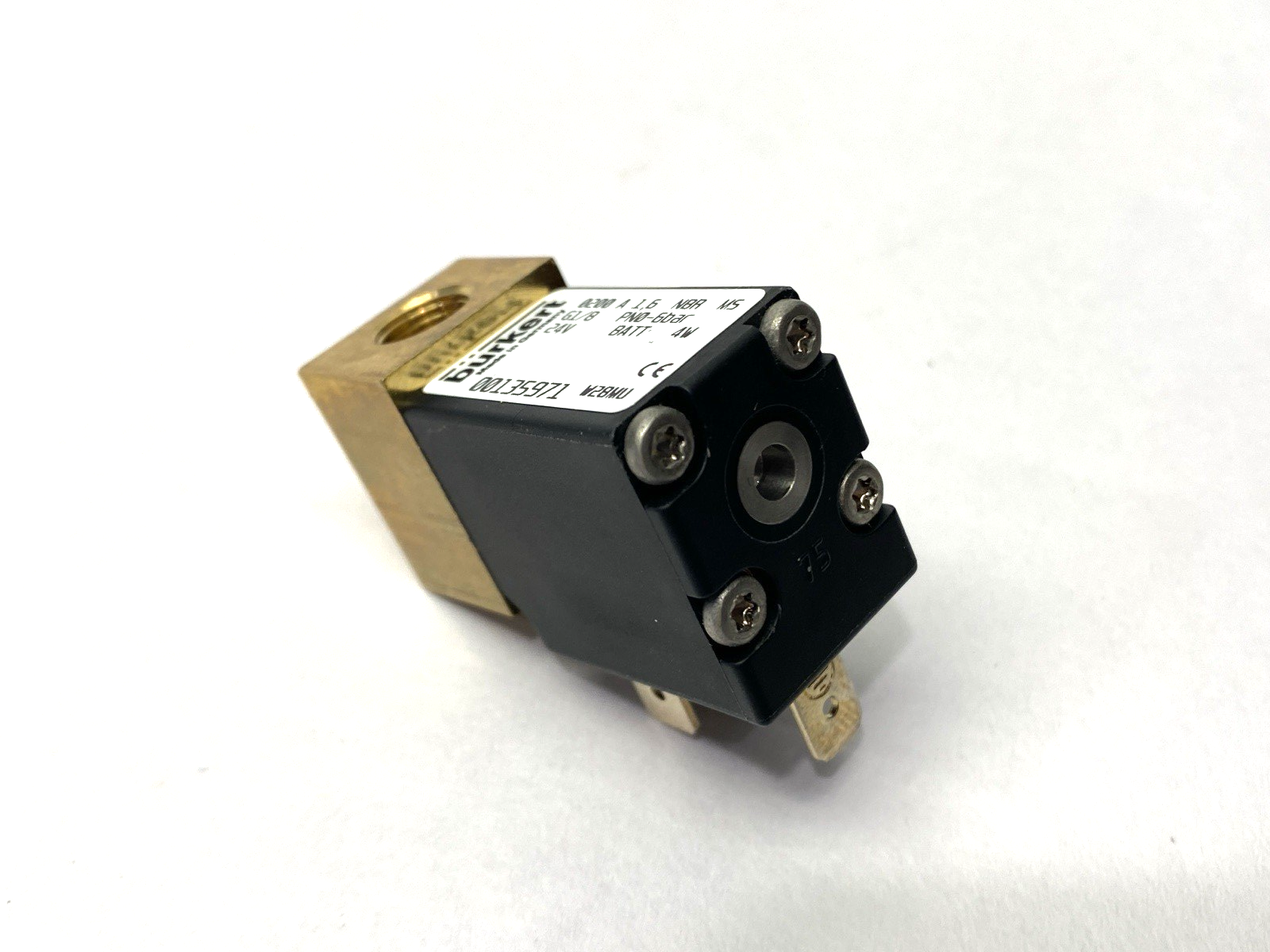 00135971 | Burkert Solenoid Valve 2/2-Way 24V - New – Open box - Maverick Industrial Sales