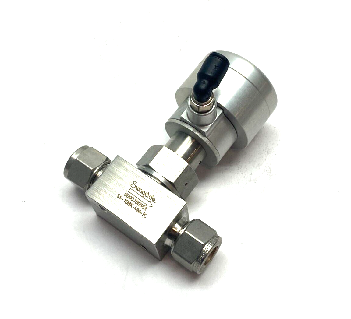 Swagelok SS-10BK-MM-1C Stainless Steel Bellows Sealed Valve 0000700563 - Maverick Industrial Sales