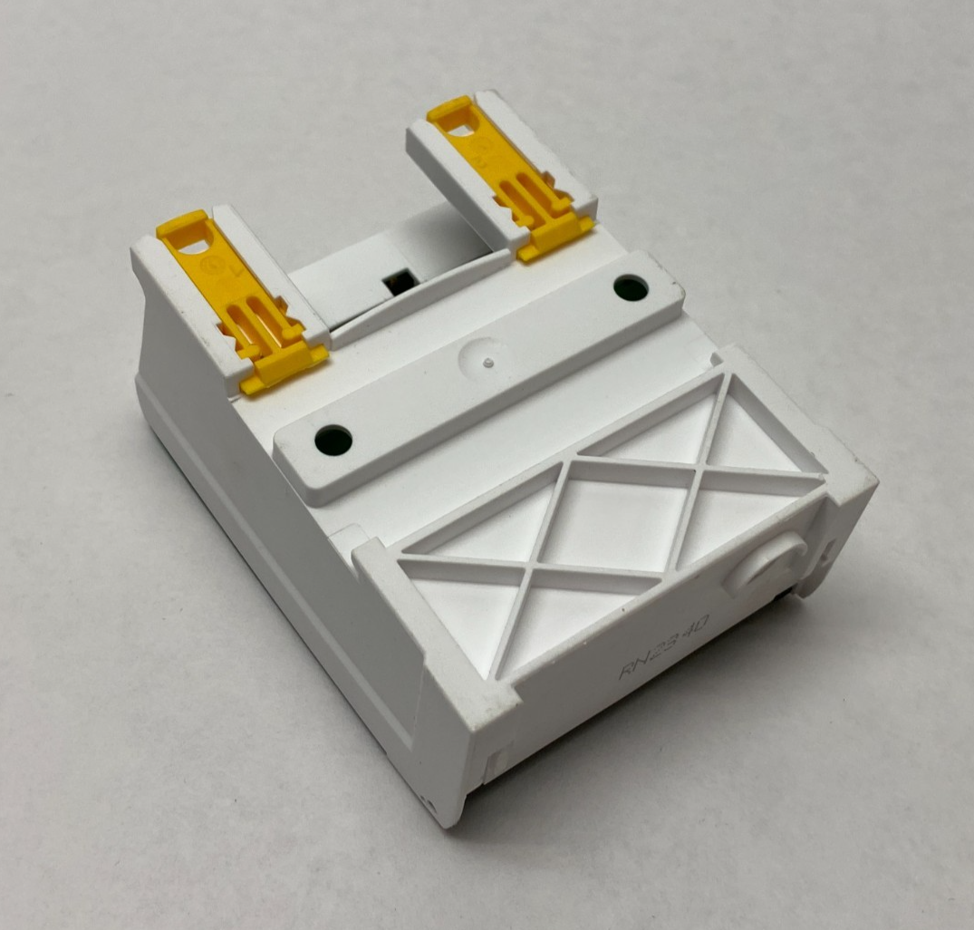 LGY410028 | Schneider Electric Linergy DS Screw Distribution Block, 4-Pole 100A - New Other - Maverick Industrial Sales