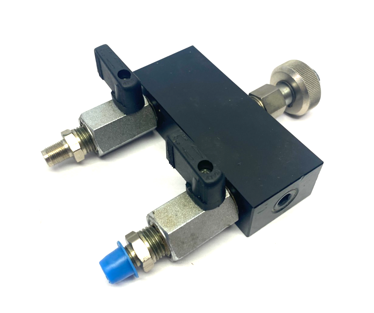 Mahr 2248282 2-Way Manifold Millimar Low-Mag AAD-82 - Maverick Industrial Sales