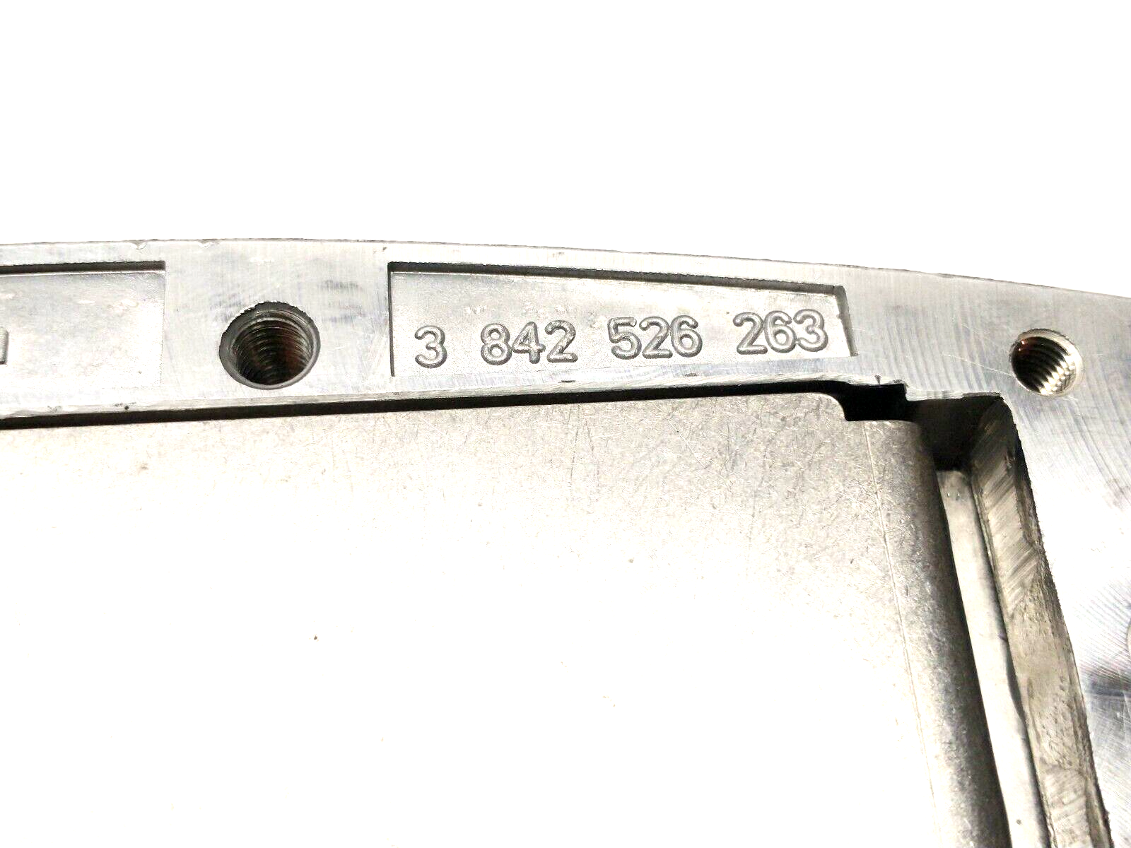 3842536803, 3842526263 | Bosch Rexroth 3842536803 Return Unit UM 2/R VPLUS NO COVER - New – Open box - Maverick Industrial Sales