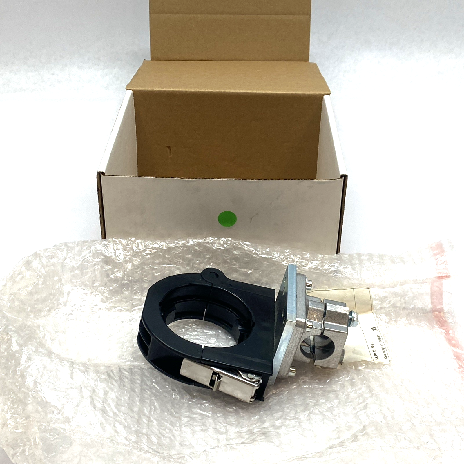 Kuka 00-149-62 Clip A6 Assembly - New – Open box - Maverick Industrial Sales