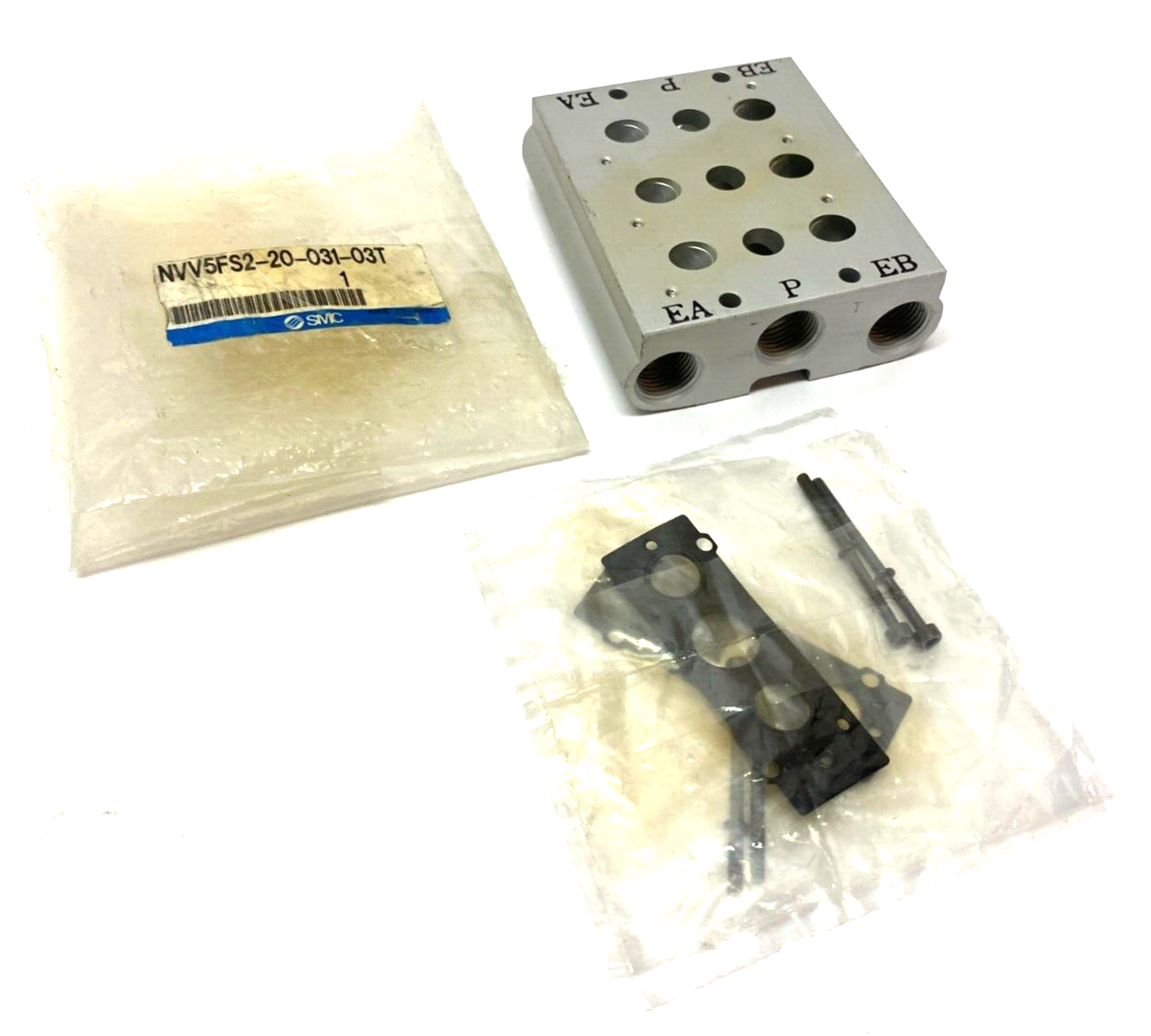 SMC NVV5FS2-20-031-03T Pneumatic Manifold 3-Port 3-Station - New – Open box - Maverick Industrial Sales