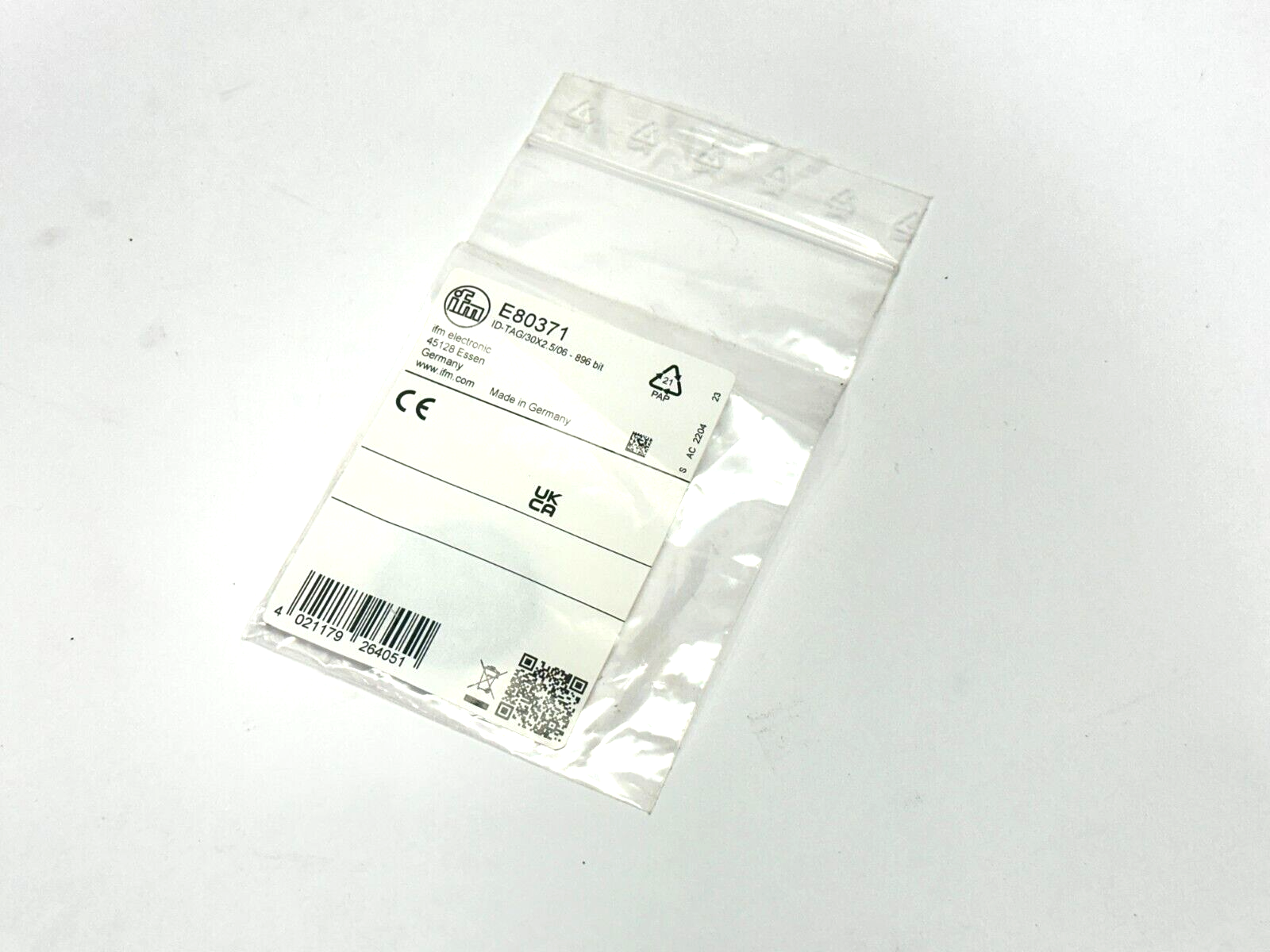 IFM E80371 RFID Tag 13.56 MHz ISO15693 ID-TAG/30X2.5/06 - 896 bit - New - Maverick Industrial Sales