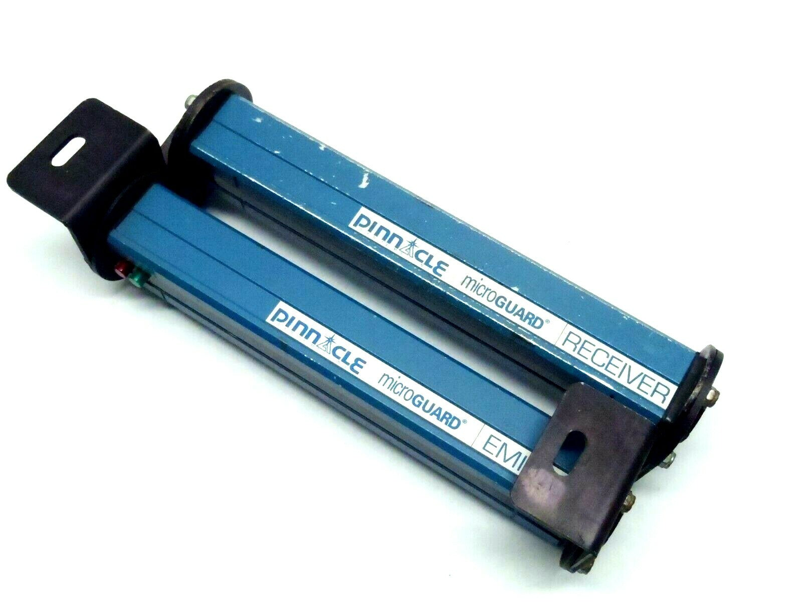 Triad Microguard MG-08-OF-AU 8" Emitter / Receiver Safety Light Curtain - For parts or not working - Maverick Industrial Sales