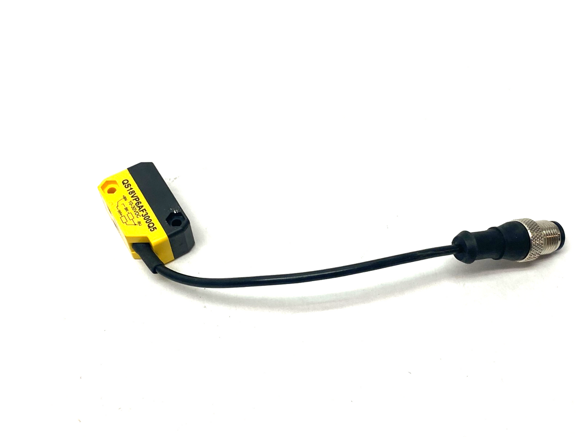QS18VP6AF300Q5, 10659 | Banner QS18VP6AF300Q5 WORLD-BEAM Photoelectric Sensor, Adjustable Field, 10659 - Used - Maverick Industrial Sales