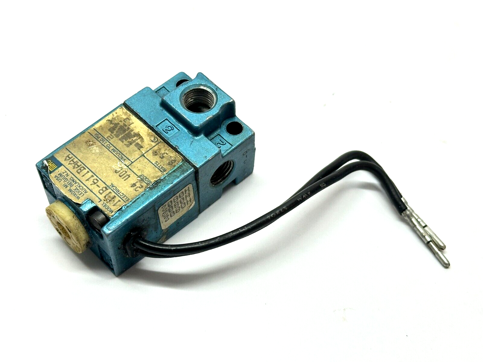 MAC 111B-611BAAA Solenoid Valve 8.5W 25VDC 1/8"NPT - Maverick Industrial Sales