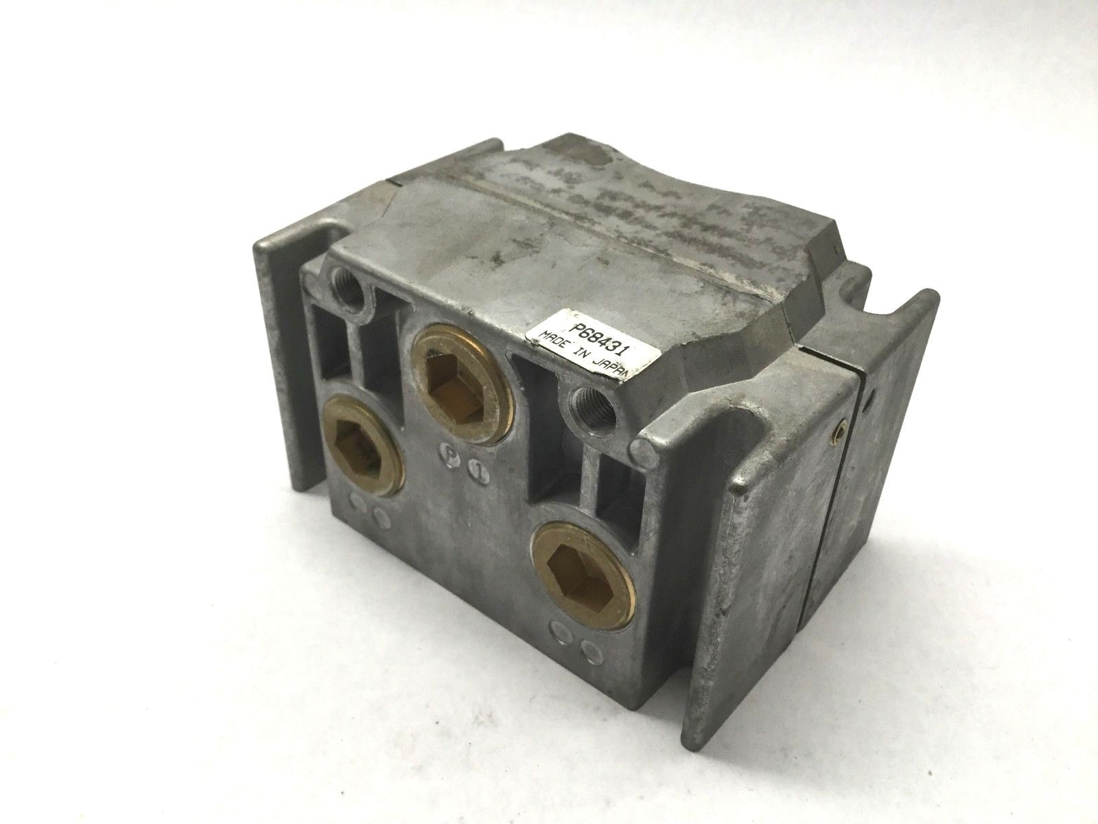 Rexroth P68431 Endplate Set - For parts or not working - Maverick Industrial Sales