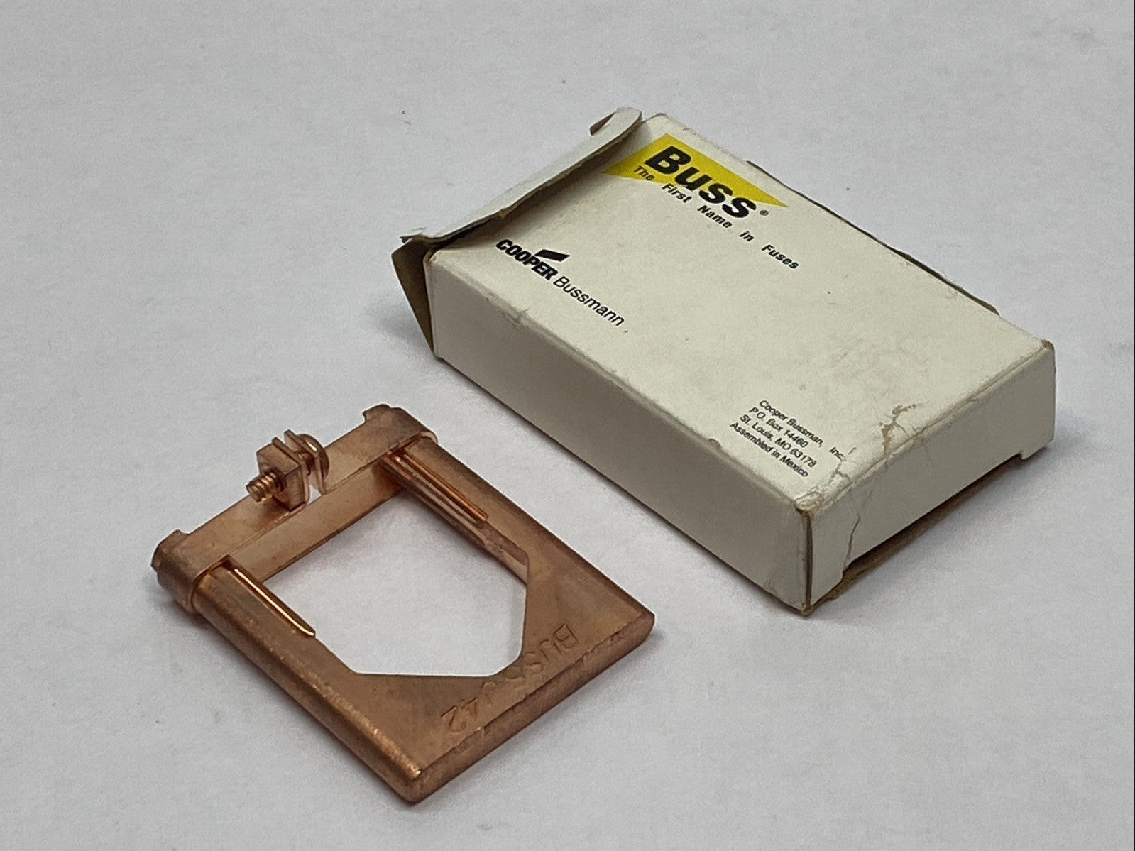 Bussmann J-42 Single Fuse Reducer Class J 110-200A Fuse 400A Block 600V - Maverick Industrial Sales