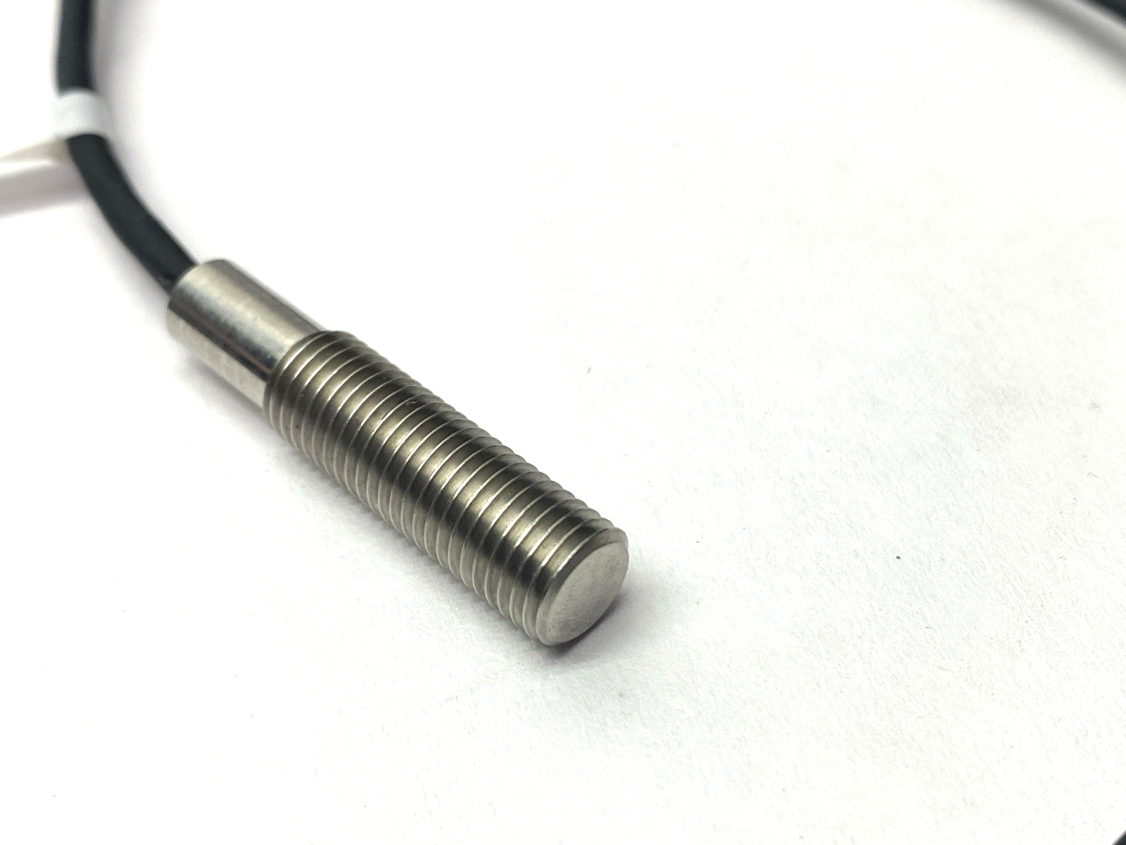 NMB1,5-8GM35-E2-FE, 904814 | Pepperl+Fuchs NMB1,5-8GM35-E2-FE Inductive Sensor 904814 - New – Open box - Maverick Industrial Sales