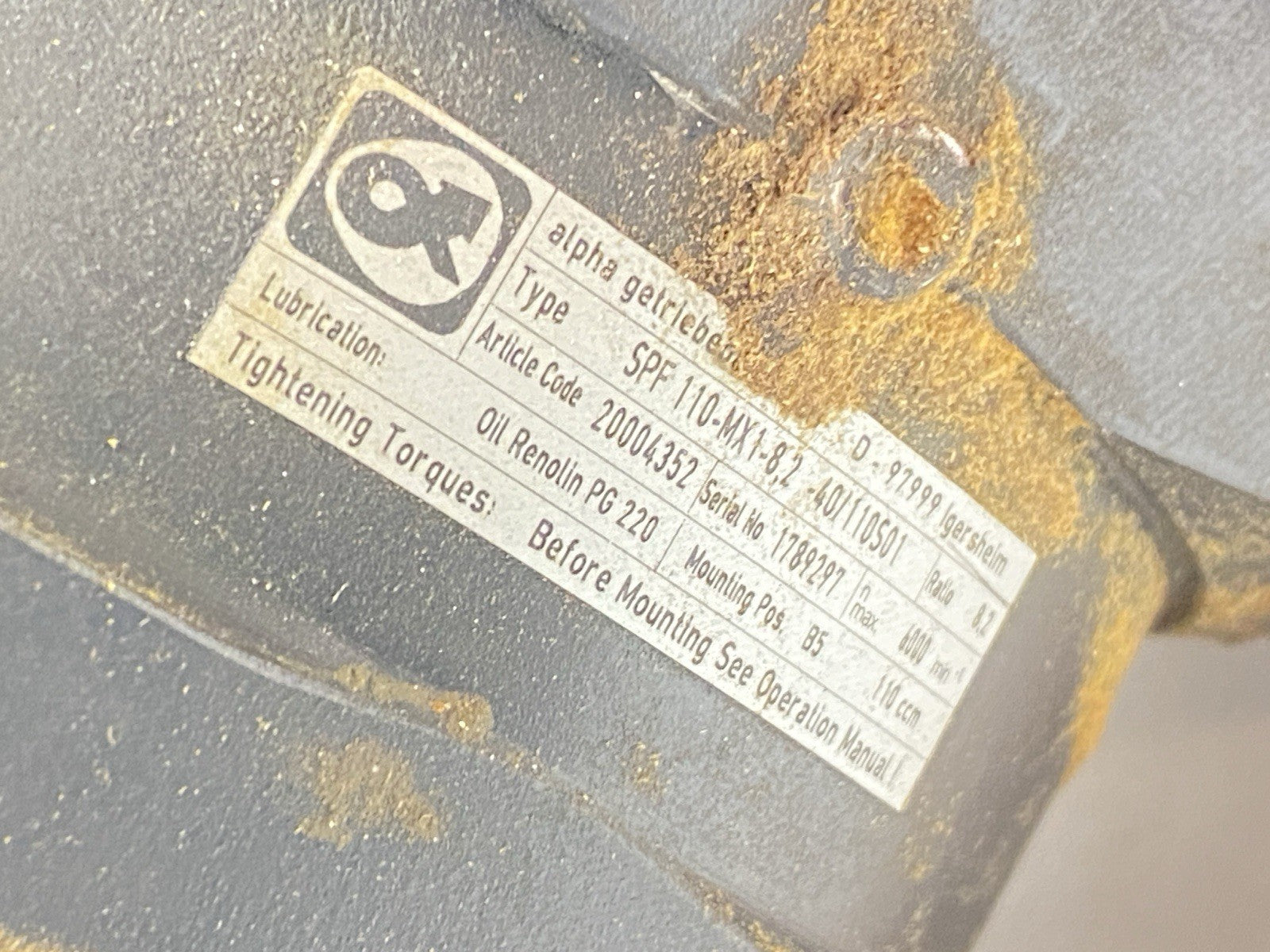 MDD090C-N-040-N2L-110GA0 | Indramat Servo Motor w/ Alpha SPF 110-MX1-8,2-40/110S01 - Used - Maverick Industrial Sales