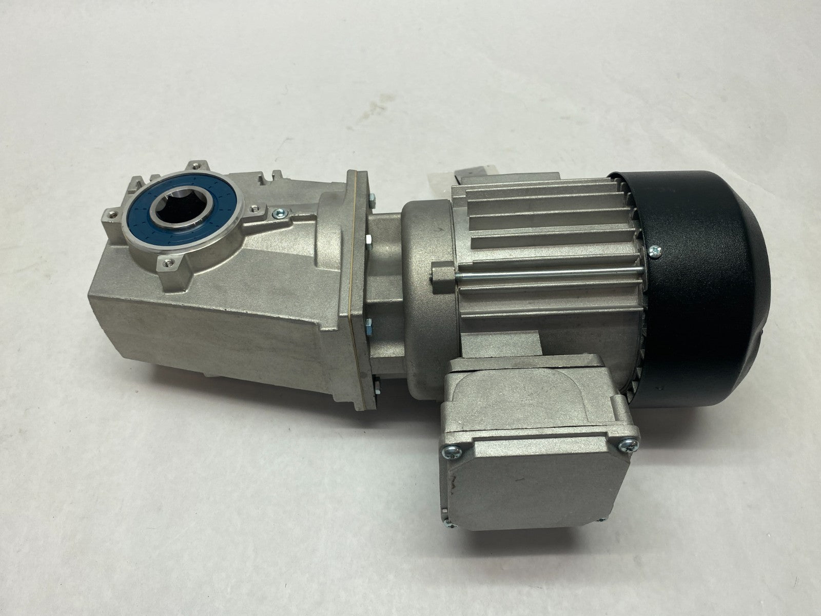 Bosch Rexroth 3842571705 Gearmotor i=29.333 GKR04-2MHGR-071-4b, CS: i=29/714b - Maverick Industrial Sales