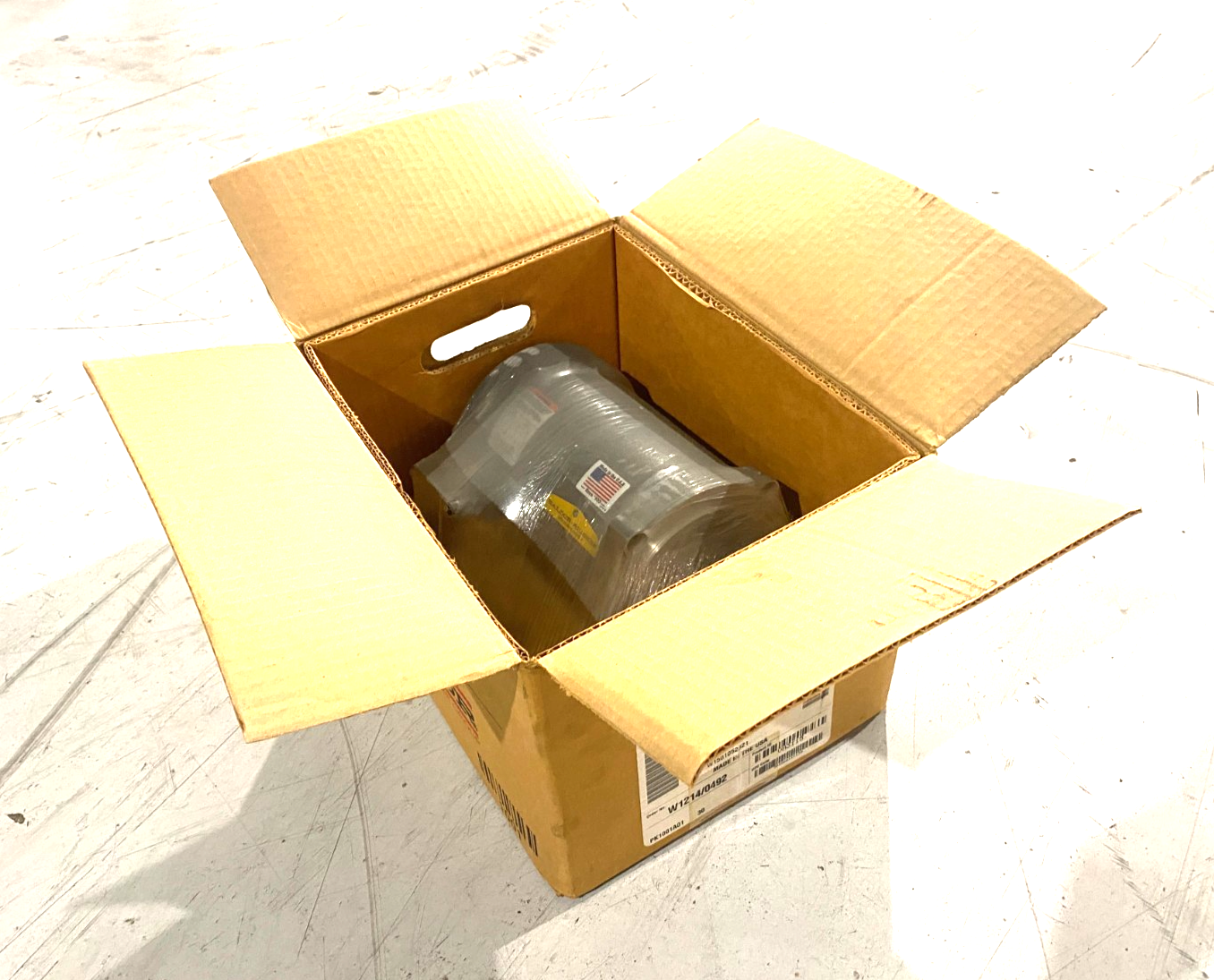 Baldor VM3115 3-Phase Electric Motor 1HP, 3450RPM, 3PH, 60HZ, 56C, 3416M - Maverick Industrial Sales