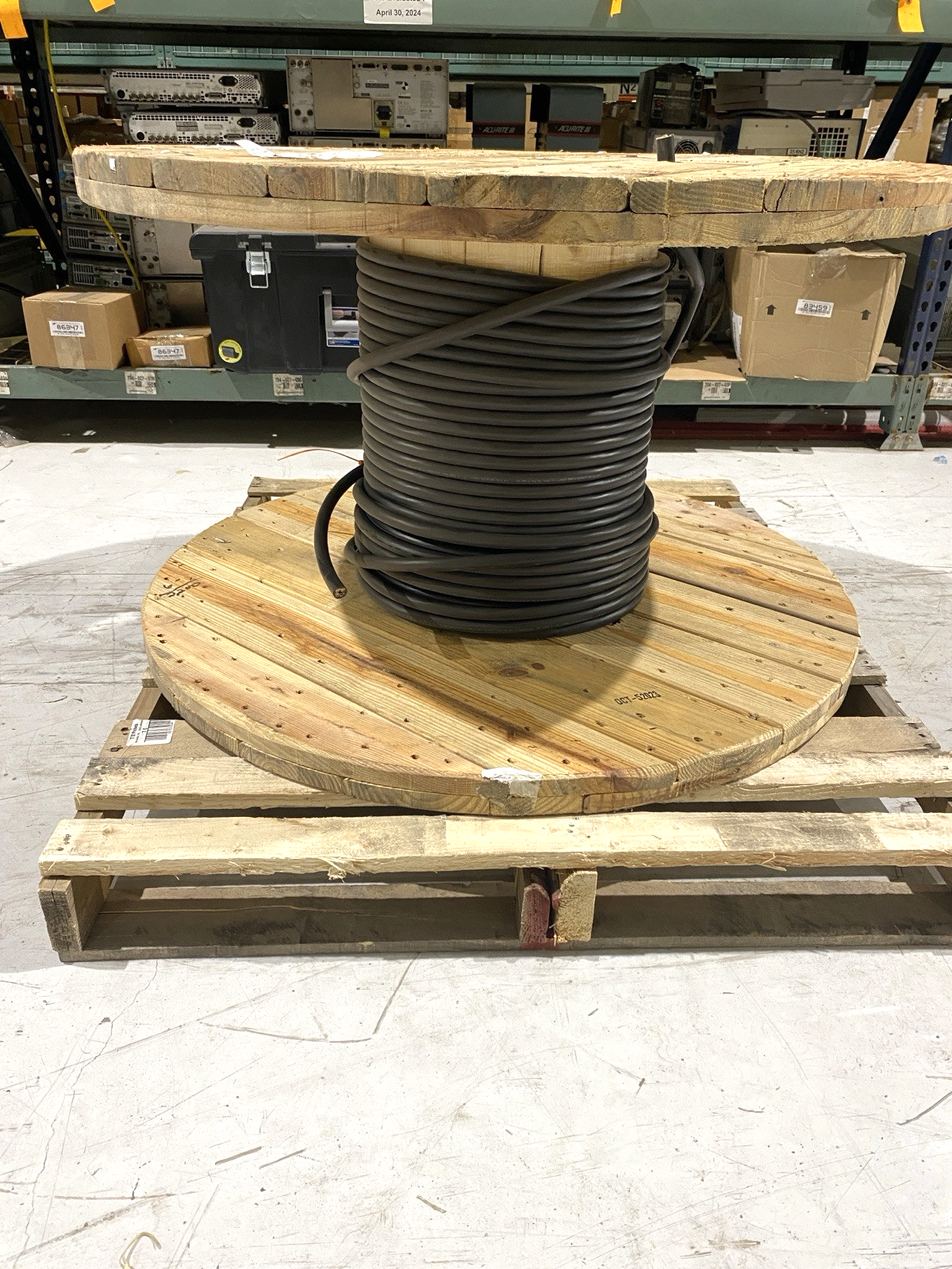 LAPP 220804 Cable OLFLEX TRAY II 4G10 8/4C 144 FT 4C 8 AWG Black - Maverick Industrial Sales