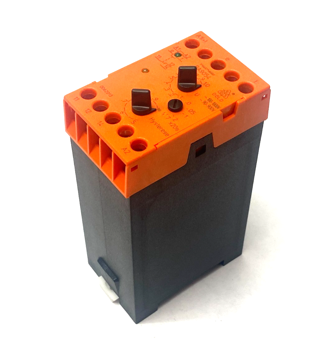 E. Dold & Söhne 0062013 Voltage Change Relay BA9054/023 - Maverick Industrial Sales