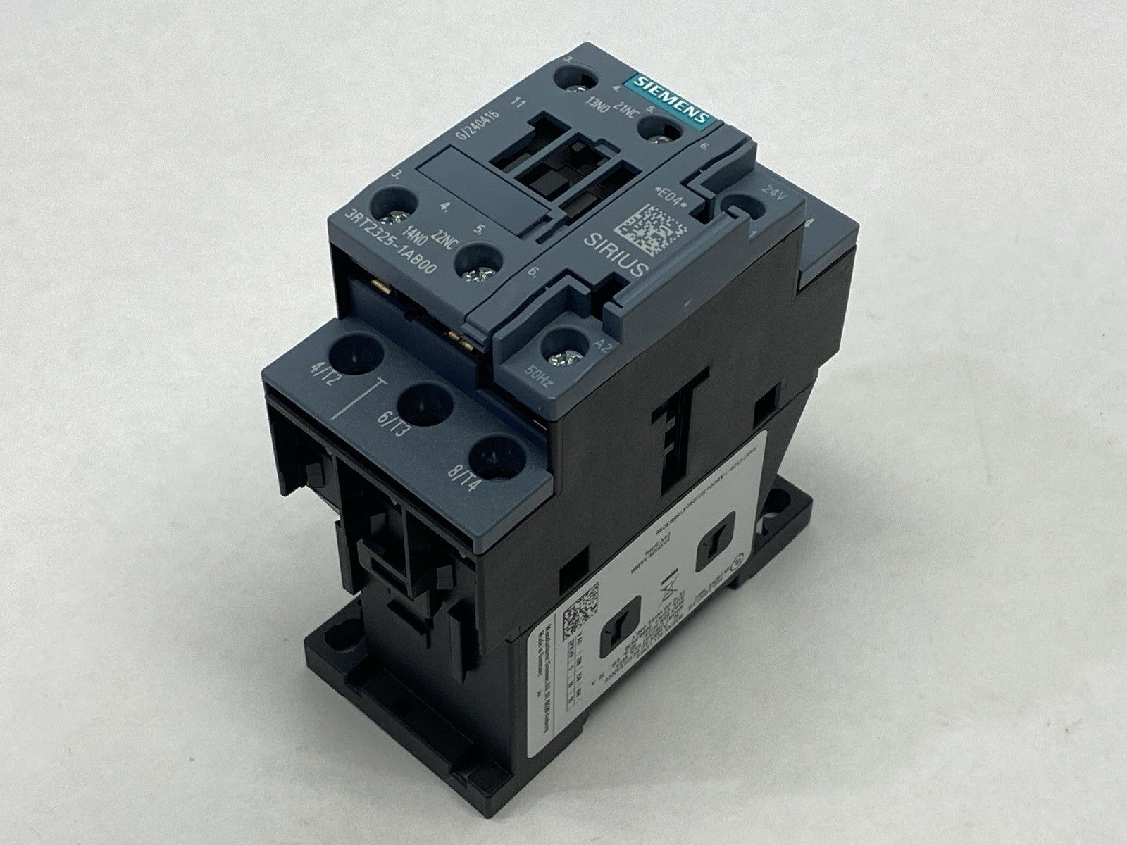 Siemens 3RT2325-1AB00 SIRIUS Contactor 4-Pole 35A 400V - Maverick Industrial Sales