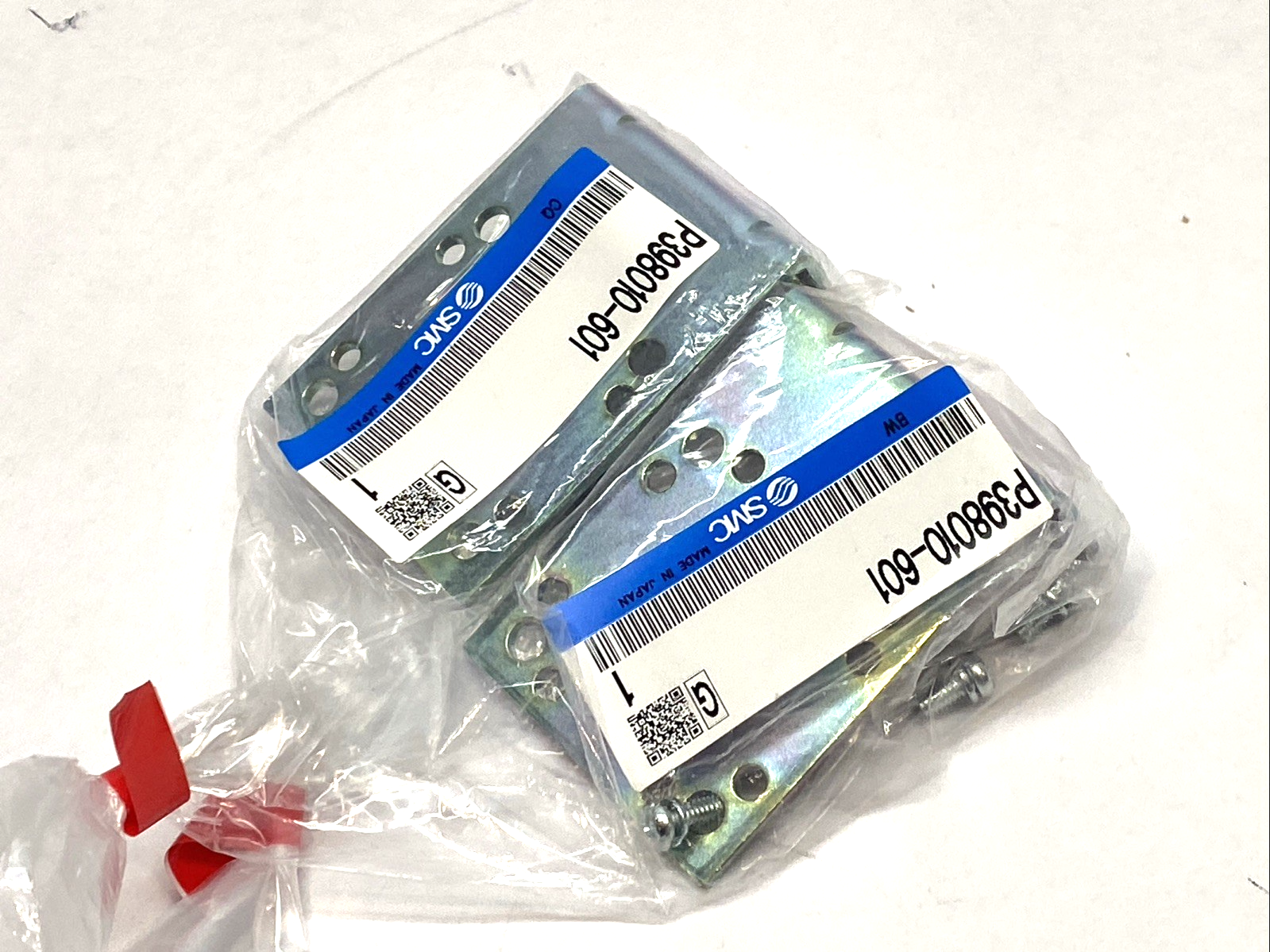 P398010-601 | SMC L-Bracket LOT OF 2 - New - Maverick Industrial Sales