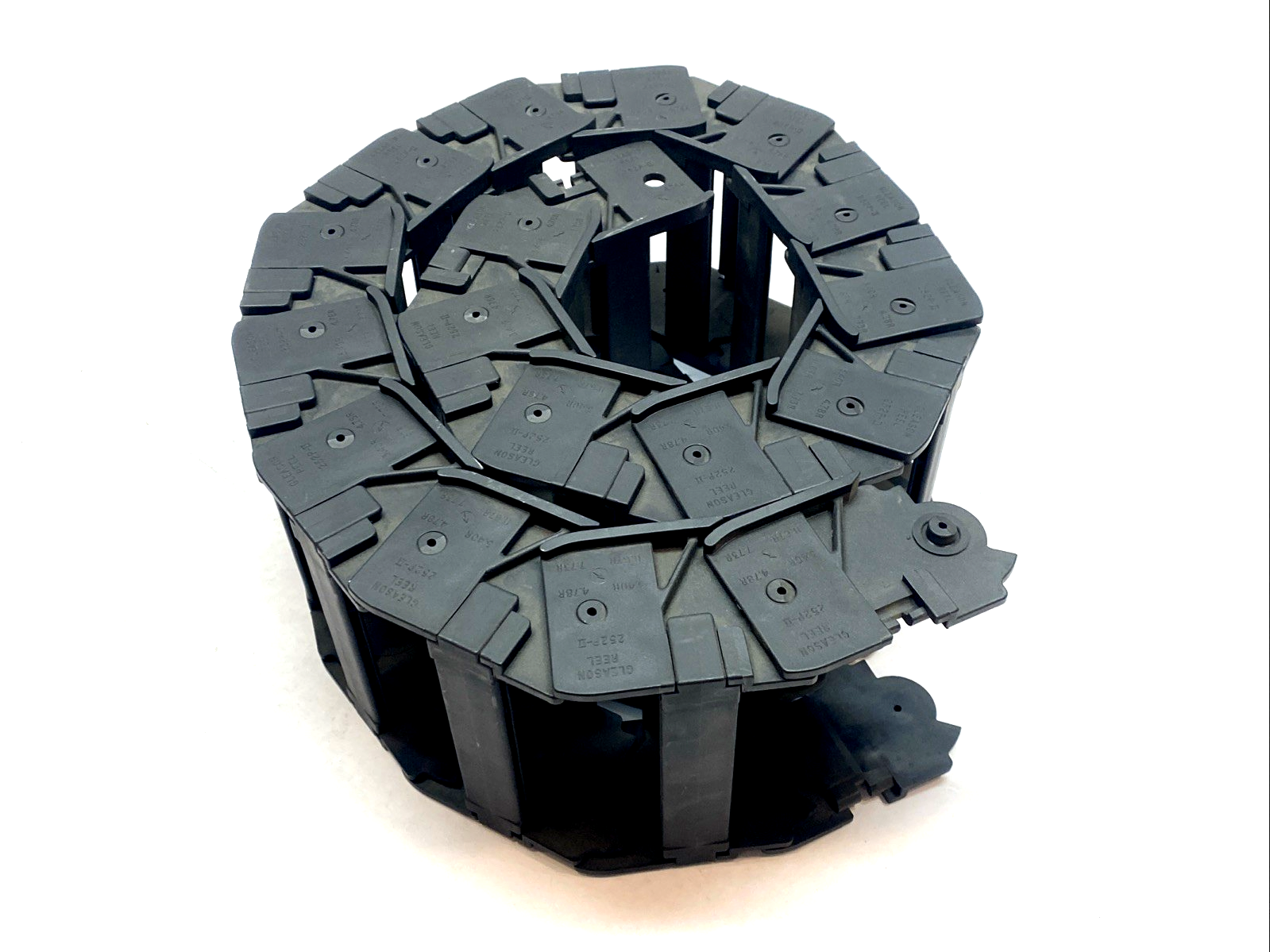 252P-II | Gleason Reel Energy Chain Cable Carrier 18 Links - Used - Maverick Industrial Sales