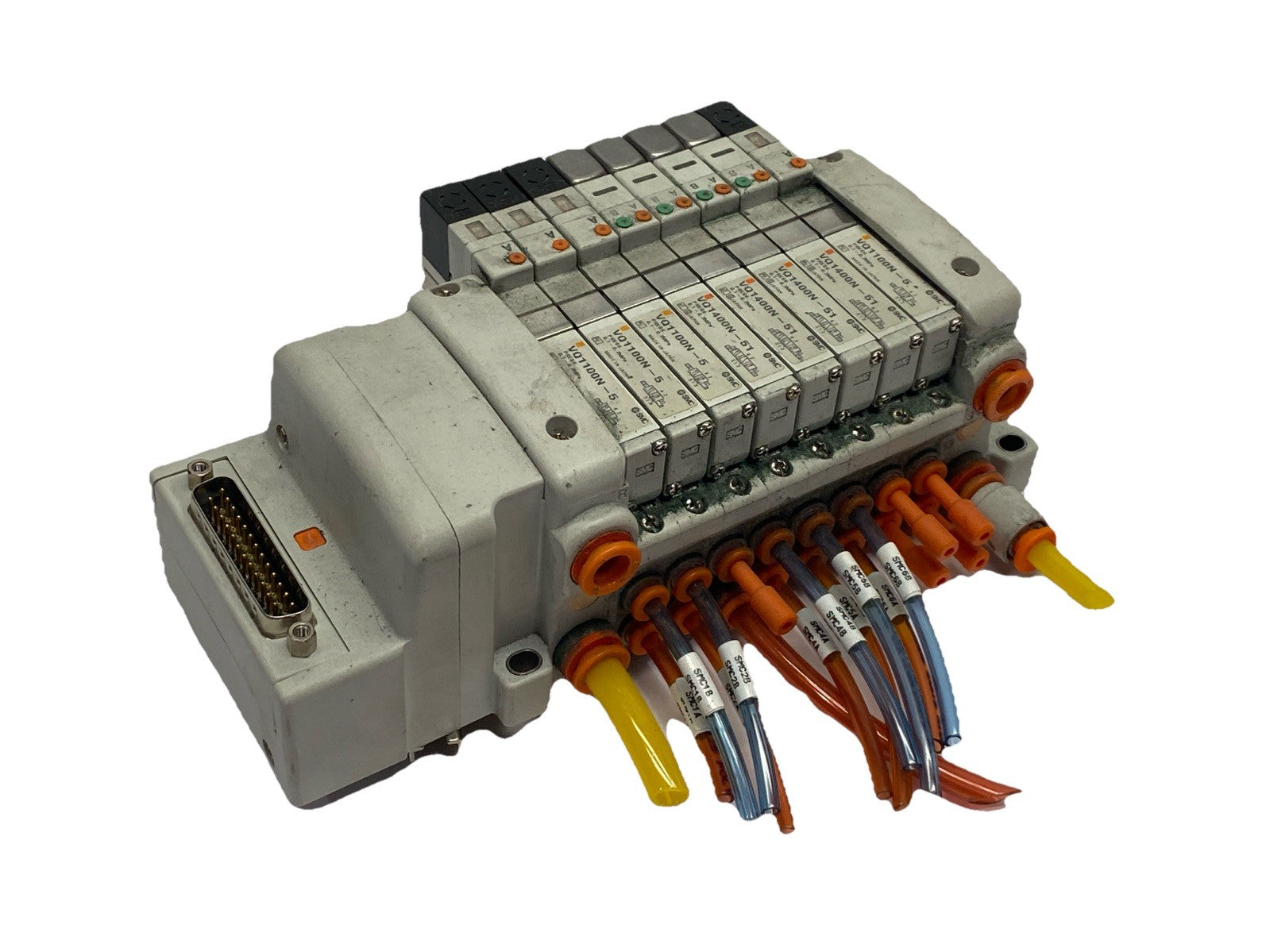 SMC VV5QC11-08N7FD2 Pneumatic Manifold 8-Station w/ 4x VQ1100N-5 4x VQ1400N-51 - Maverick Industrial Sales
