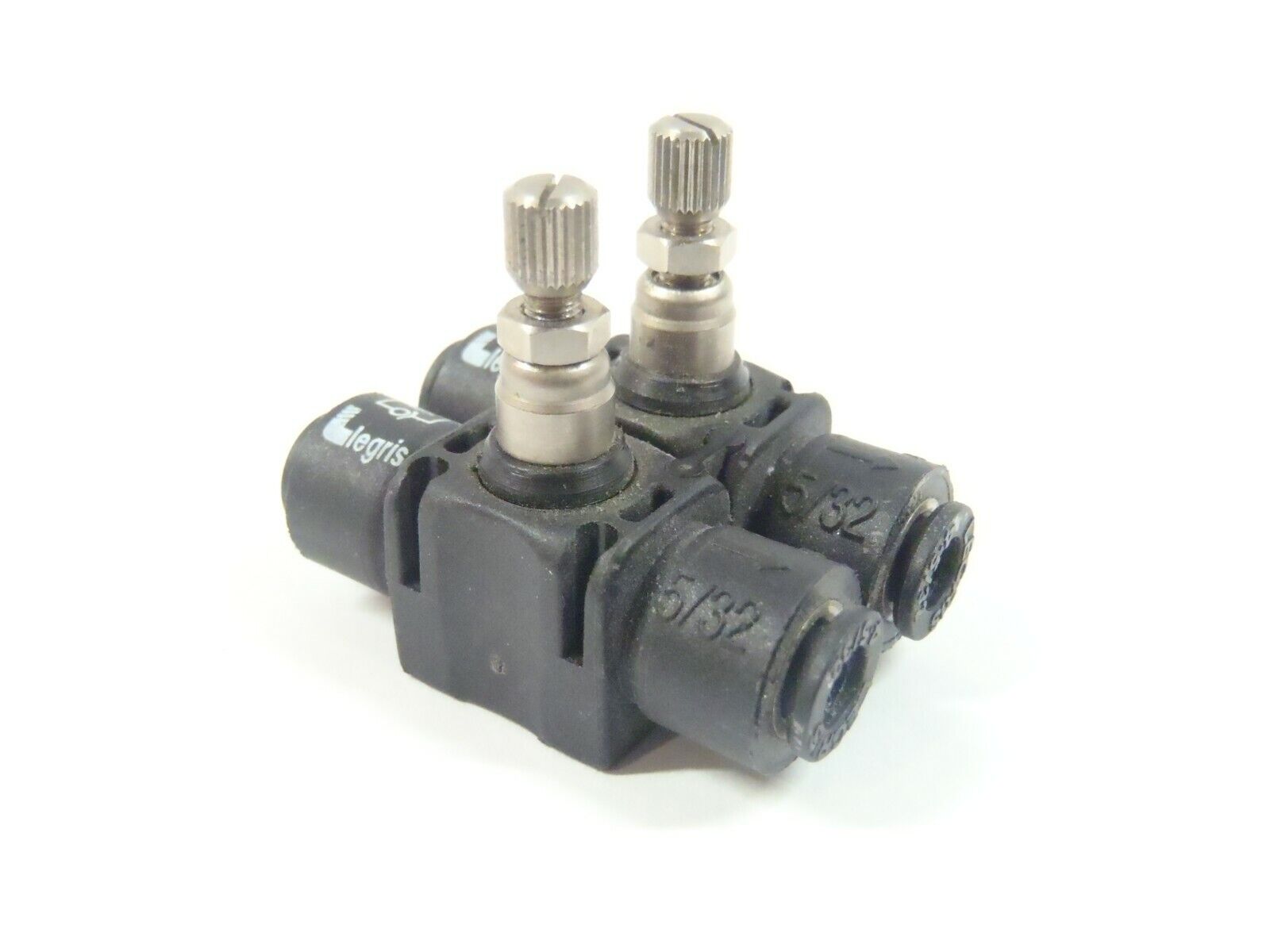 Parker 7770 04 00 One-way In-line 5/32" Inch Flow Control Regulator LOT OF 2 - Used - Maverick Industrial Sales