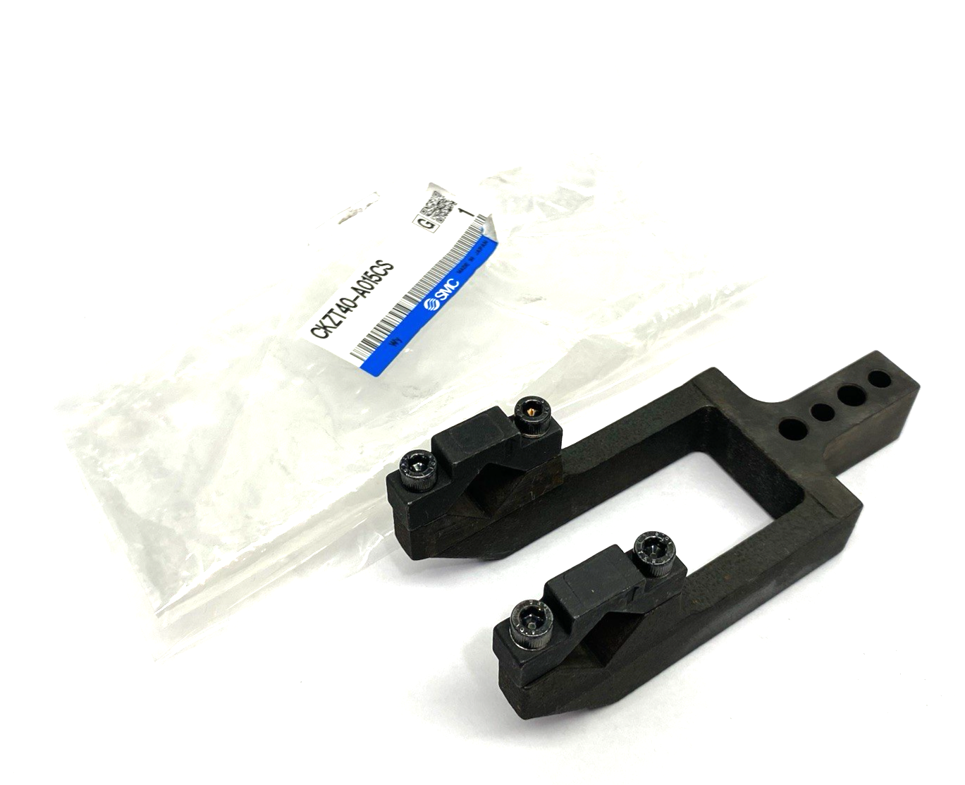 CKZT40-A015CS | SMC Center Arm for Slim Line Clamp Cylinder - New Other - Maverick Industrial Sales