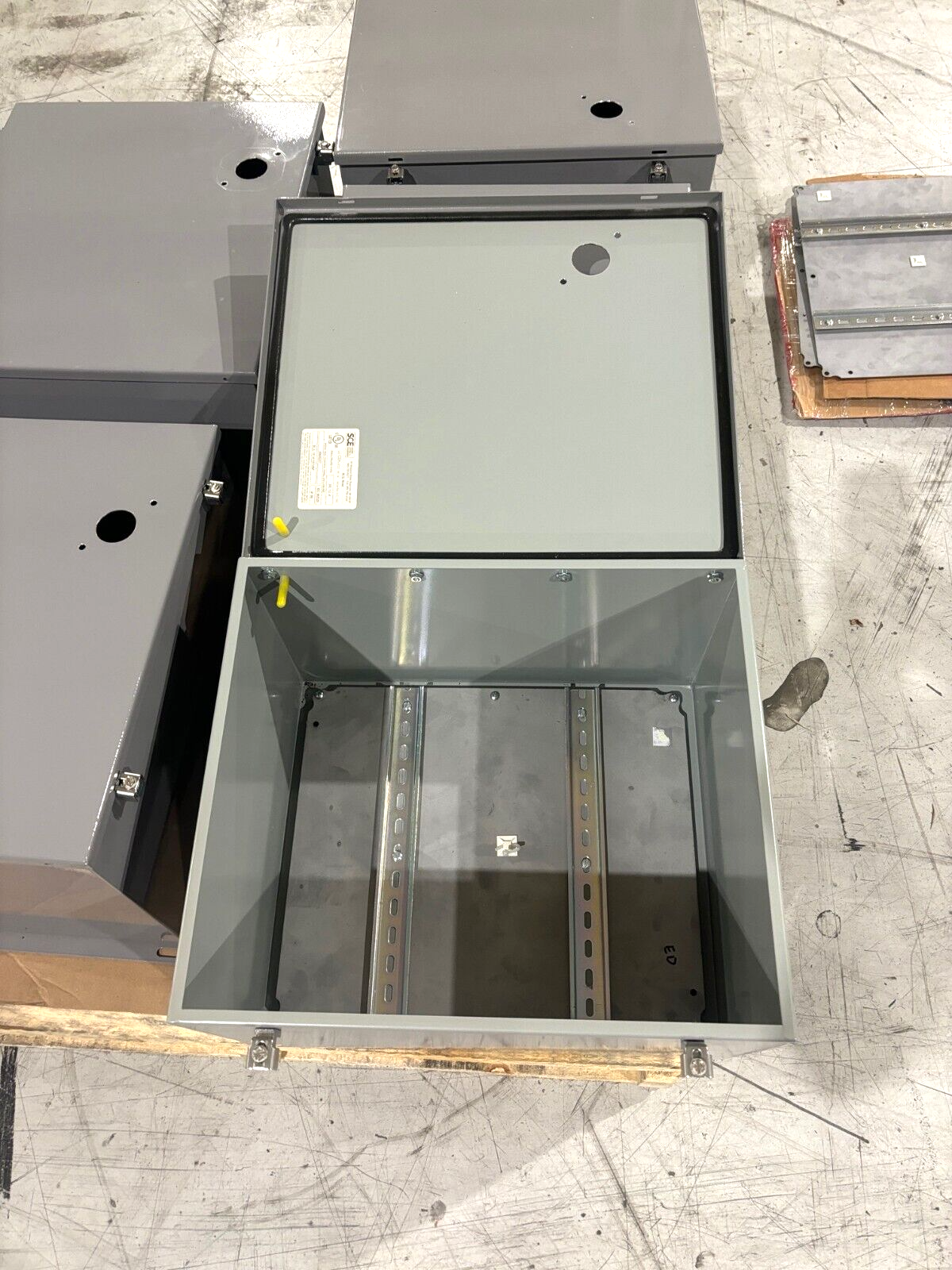 Saginaw Control SCE-161410CHNF Industrial Electrical Enclosure 3R,12,3 LOT OF 7 - Used - Maverick Industrial Sales