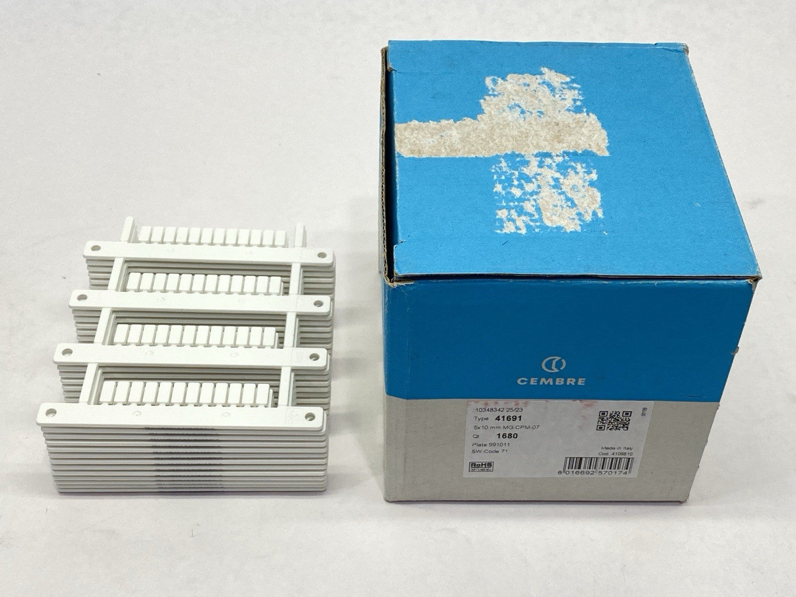 41691 | Cembre Terminal Marker Tags MG-CPM-07 PKG OF 624 - New – Open box - Maverick Industrial Sales