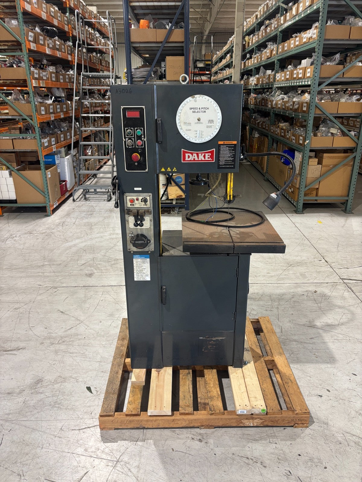 Dake V16 Vertical Bandsaw, 2HP, 2.5kVA Welder, 230, Blade Welder/Grinder, Repair - Maverick Industrial Sales