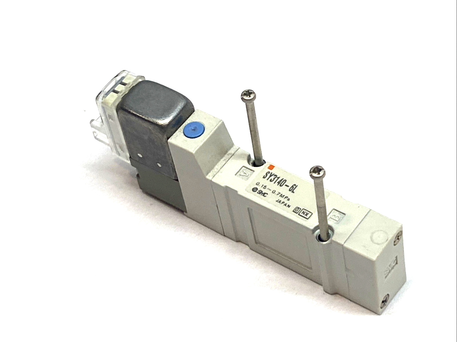 | SMC SY3140-6L 5-Port Solenoid Valve Single Coil Base Mounted DC - Used - Maverick Industrial Sales