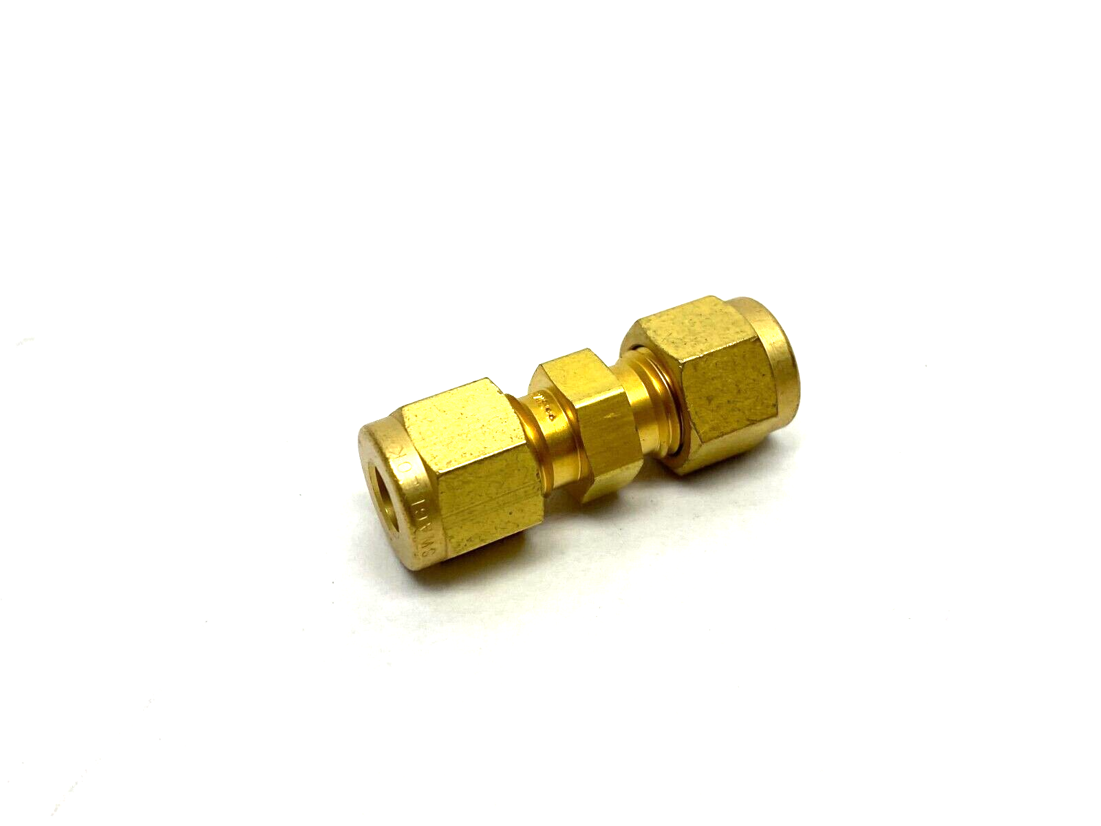 Swagelok B-400-6 Brass Union Compression Fitting 1/4" to 1/4" Tube - Maverick Industrial Sales