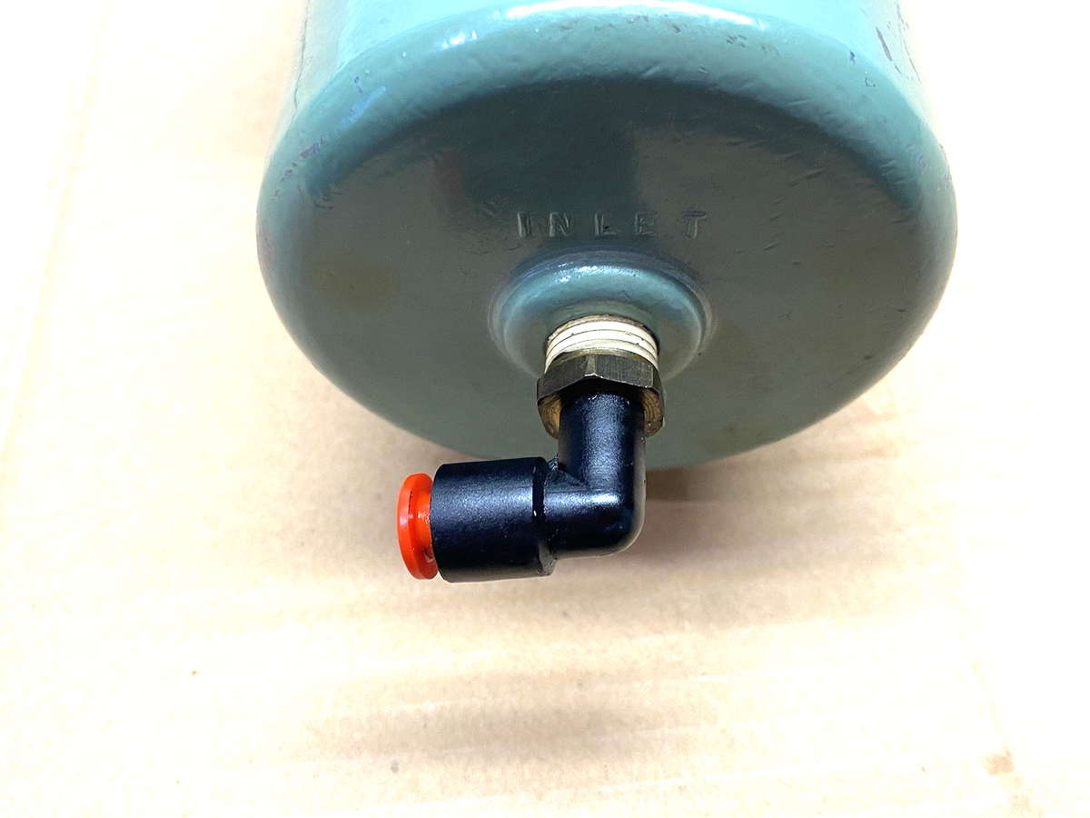 83668 | Lincoln Series E CENTRO-MATIC Grease Lubricant Ram Pump, 20-1 Ratio- Used - Maverick Industrial Sales