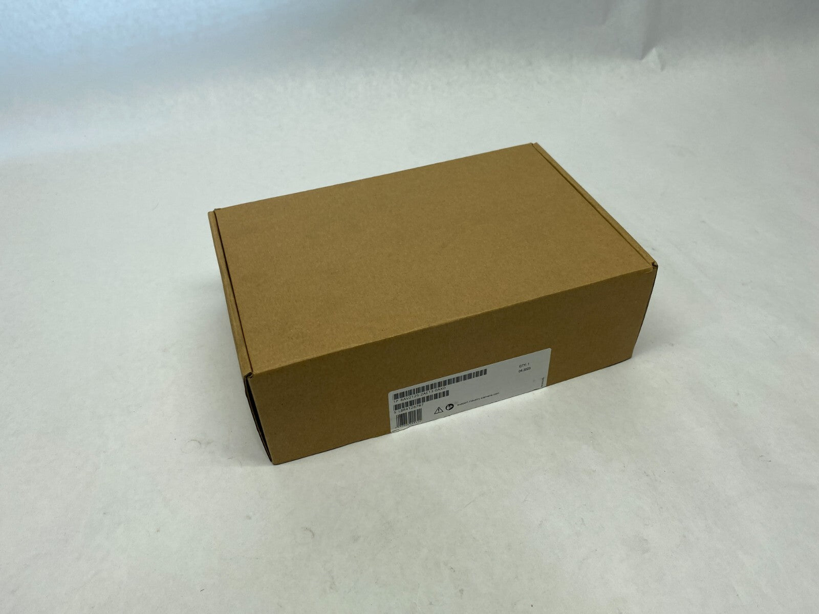 Siemens 6AV2125-2AE13-0AX0 SIMATIC HMI Mobile Connection Box - Maverick Industrial Sales
