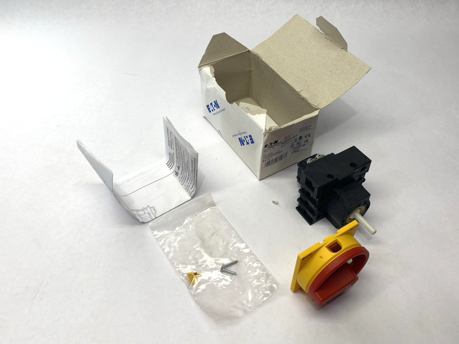 Eaton P1-25/EA/SVB/N Main Disconnect Switch 3-Pole 25A - Maverick Industrial Sales