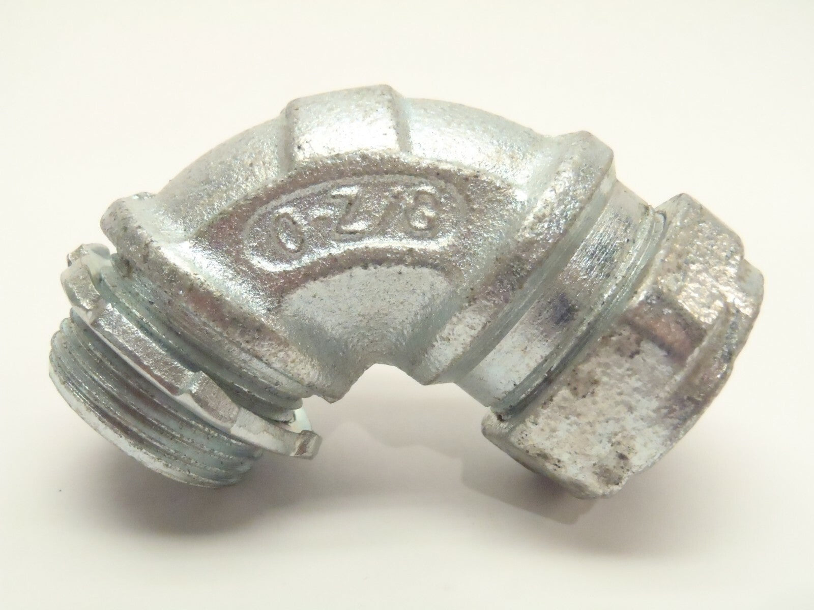 8100W | OZ Gedney 90 Degree Short Angle Elbow 1" Inch - New Other - Maverick Industrial Sales