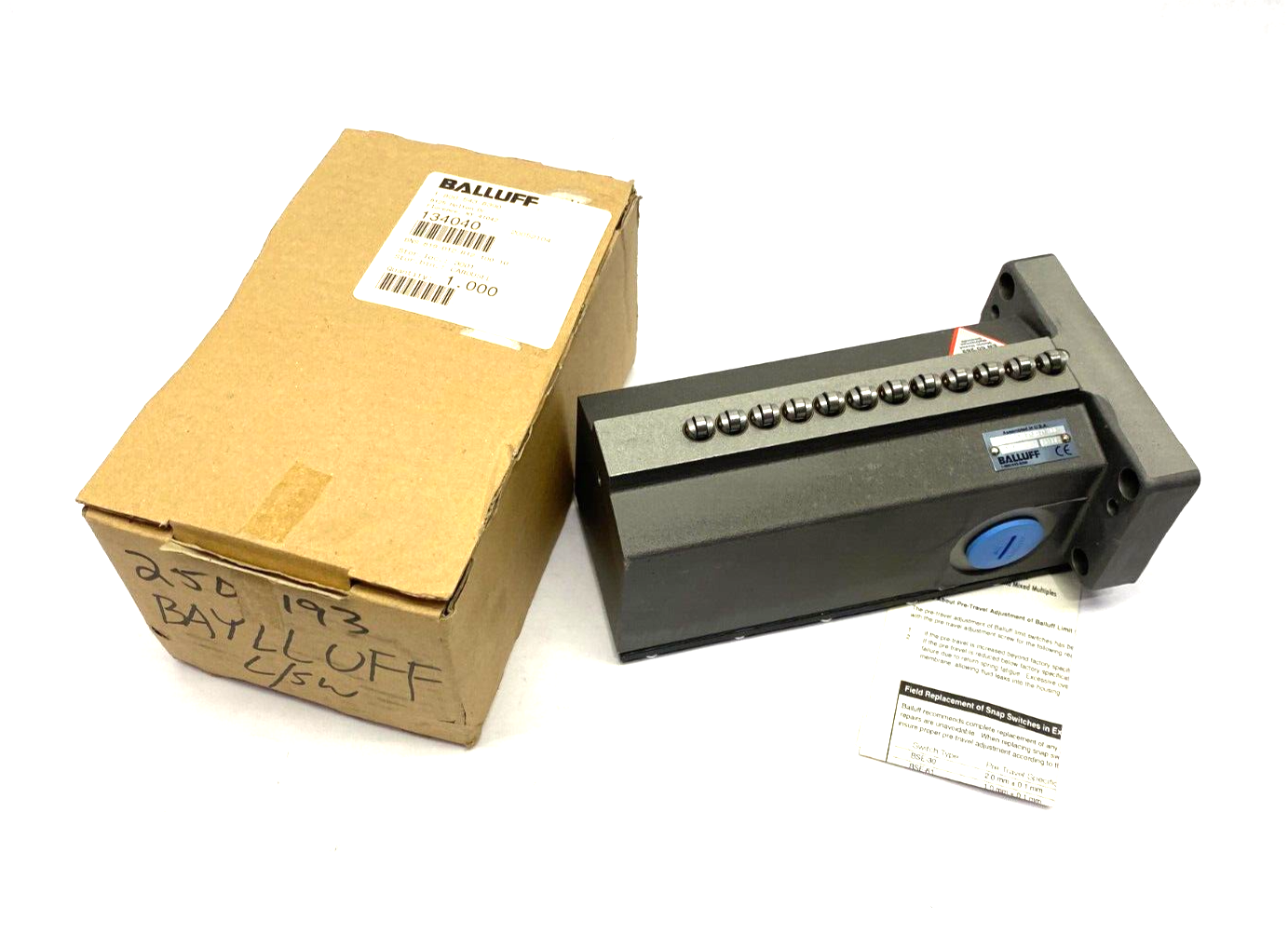 134040,BNS-819-D12-R12-100-10 | Balluff BNS-819-D12-R12-100-10 Mechanical Multi-Position Limit Switch 134040 - New – Open Box - Maverick Industrial Sales