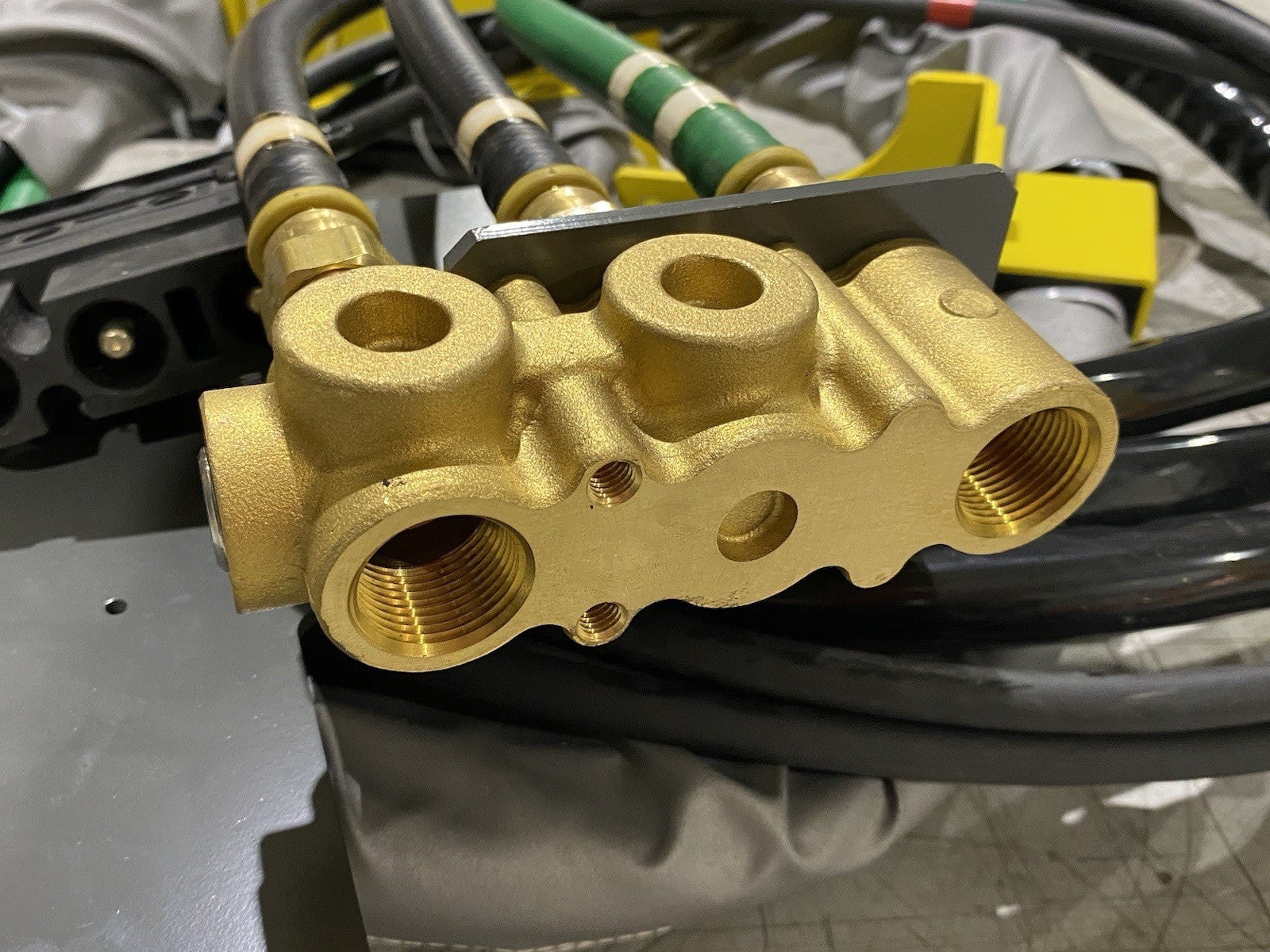 Fanuc Robotic Welding Hose+Power Cable Dresspack Assembly, Robifix - Maverick Industrial Sales