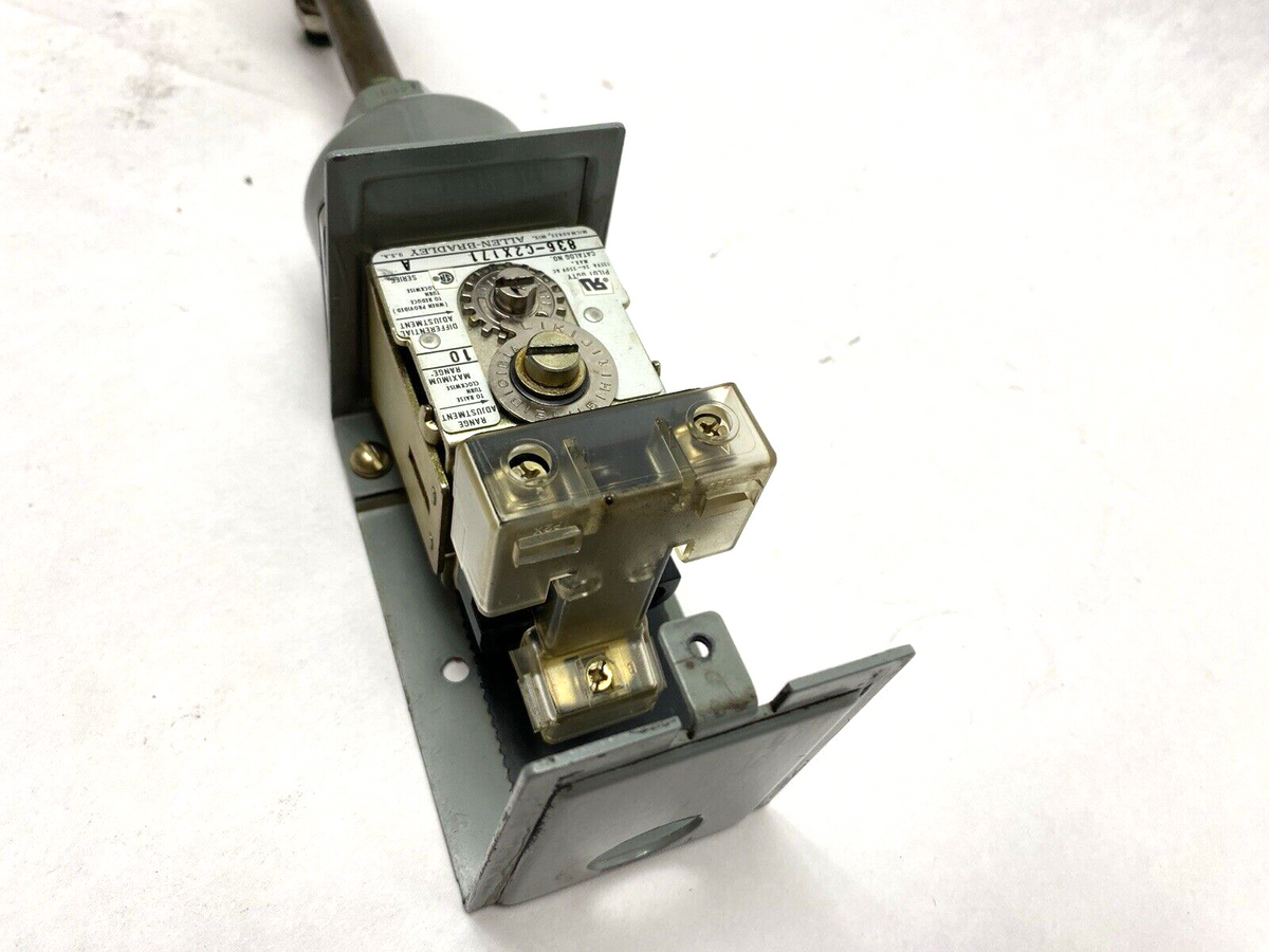 Allen Bradley 836-C2X171 Pressure Control Switch Bulletin 836 - Used - Maverick Industrial Sales