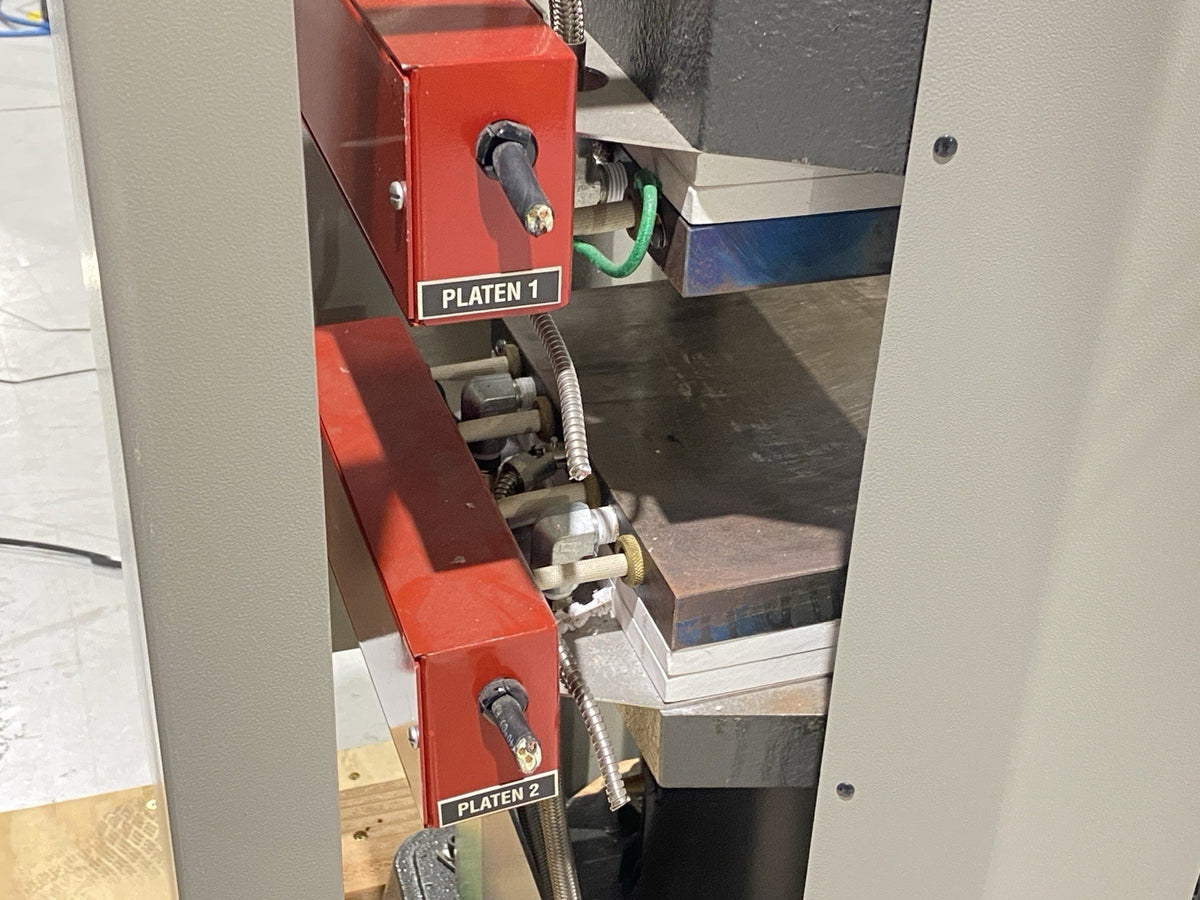 Carver 3853-0C Model C Hand Operated Hydraulic Press - Maverick Industrial Sales