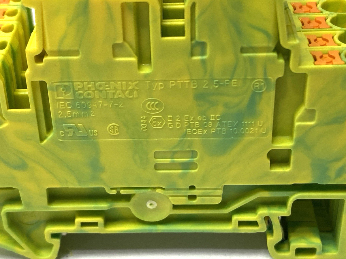 3210596 | Phoenix Contact PTTB 2,5-PE Double Level Terminal Block LOT OF 5- Used - Maverick Industrial Sales