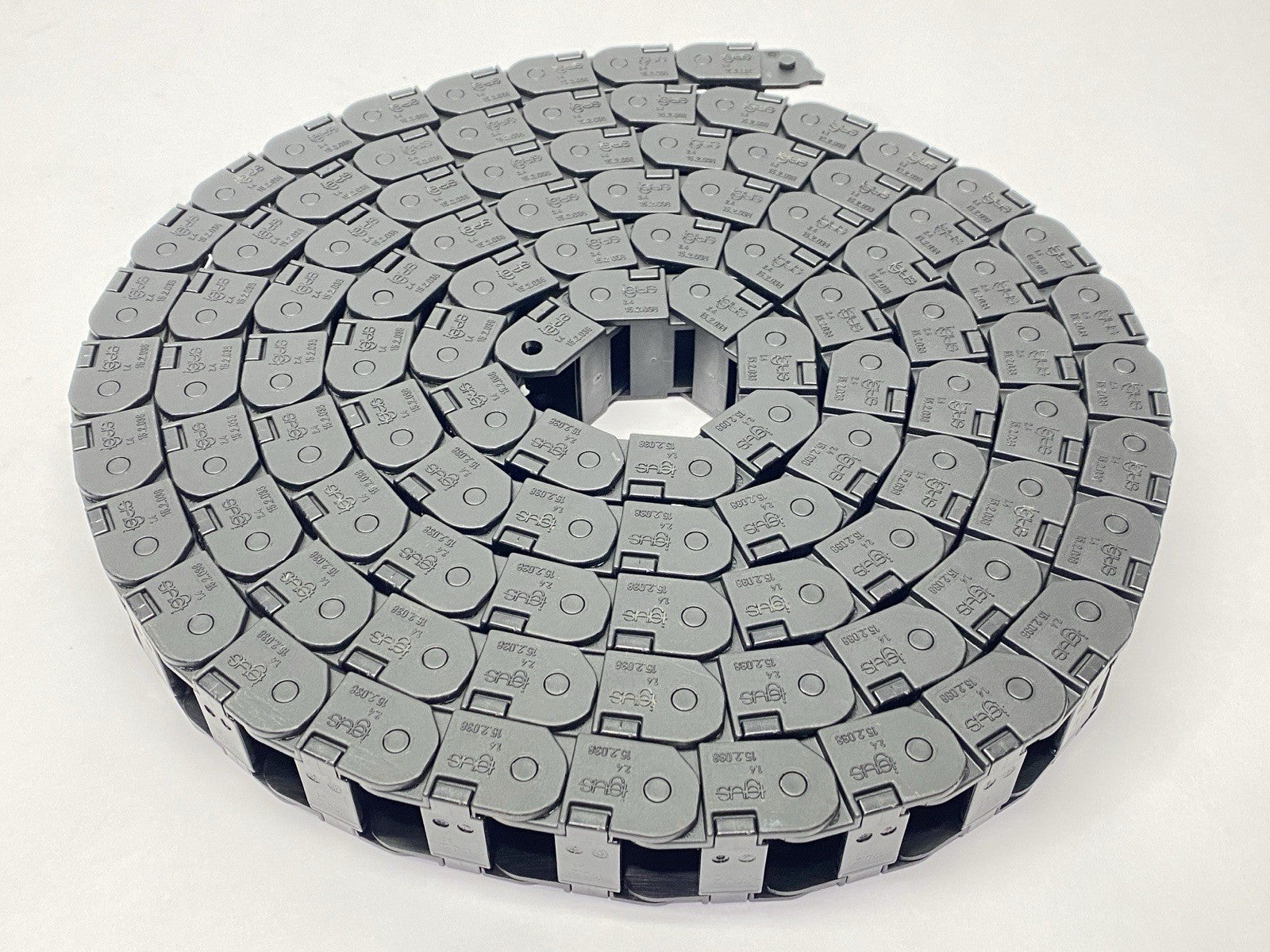 Igus 15.2.038.0 Series 15 Energy Chain Cable Carrier 100 Links - Maverick Industrial Sales