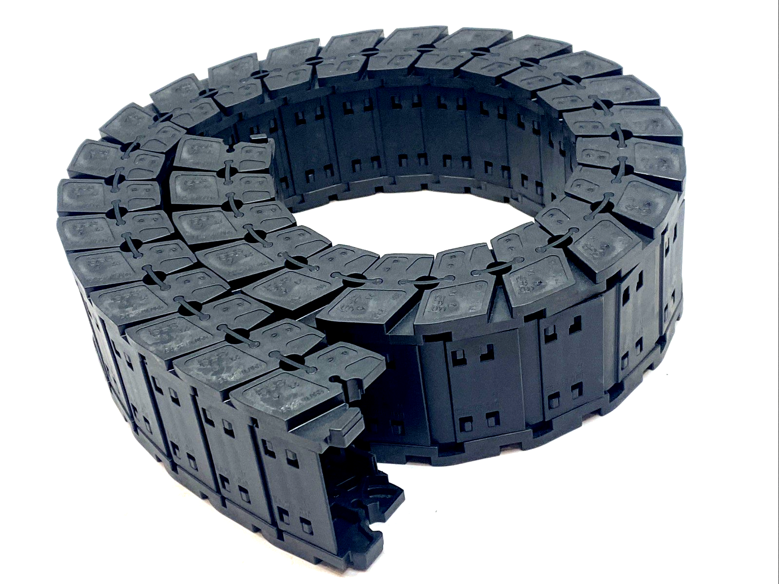 E6.29.01.055 | Igus Energy Chain Cable Carrier 30 Links- Used - Maverick Industrial Sales