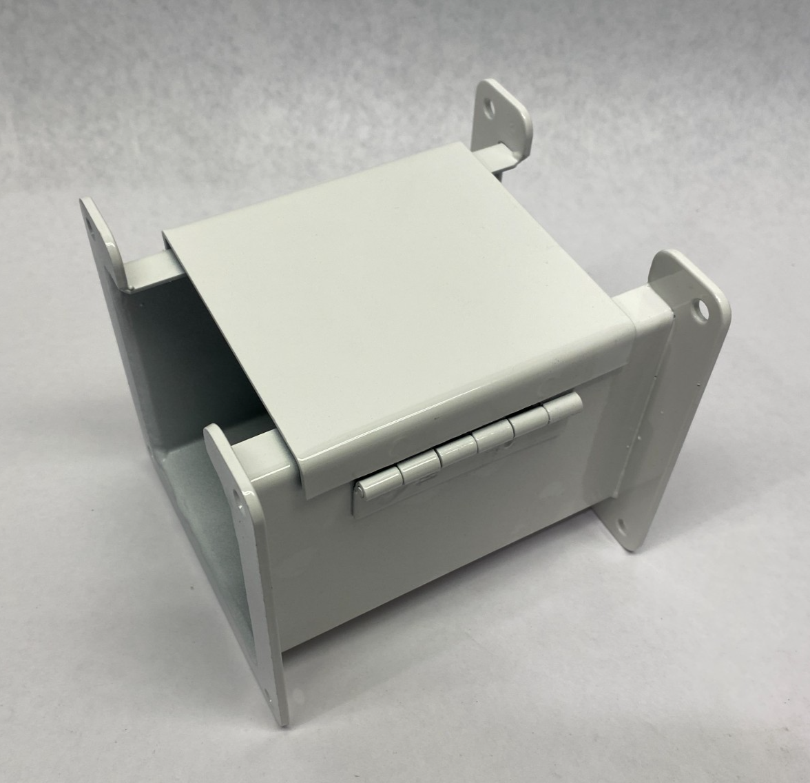 F44L06 | Hoffman nVent Hinged Cover Wireway Section 4" x 4" PAINTED WHITE - New – Open box - Maverick Industrial Sales