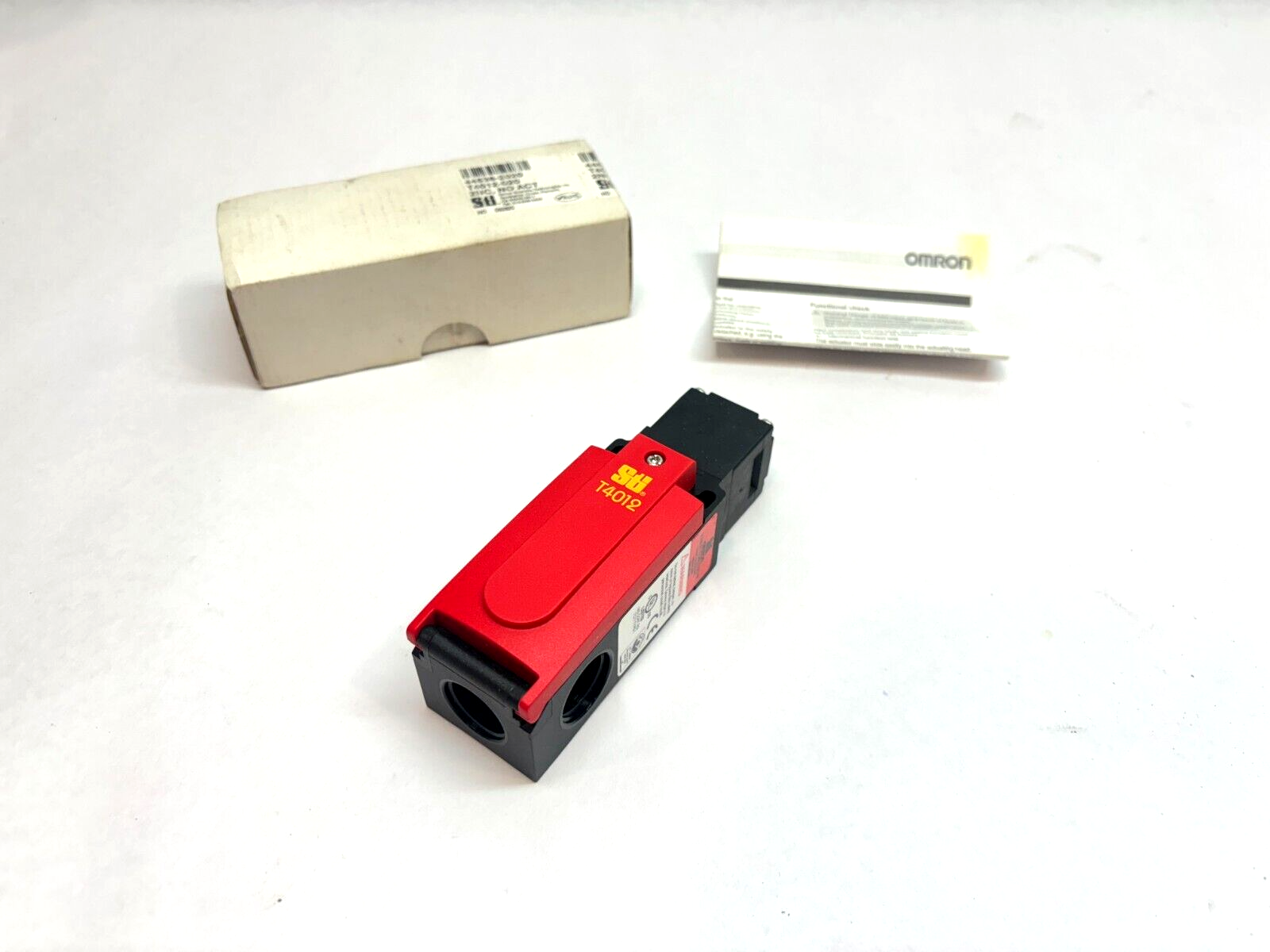 STI Omron Scientific T4012-020 44538-2020 Safety Switch - New - Maverick Industrial Sales