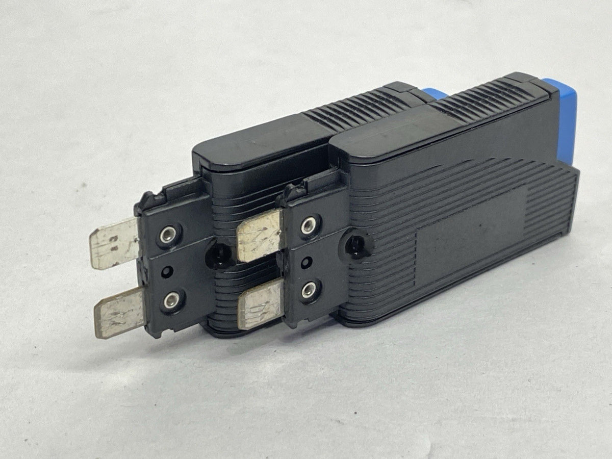 435T1000 | Morsettitalia Thermal Circuit Breaker 1-Pole 10A 250VAC 72VDC LOT OF 2- Used - Maverick Industrial Sales