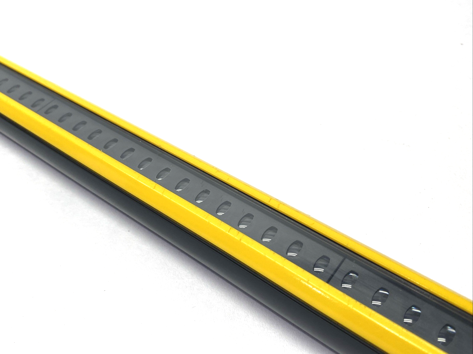 Sick C4C-EA10510A10000 deTec4 Core Safety Light Curtain Receiver 24VDC 1211477 - New – Open box - Maverick Industrial Sales