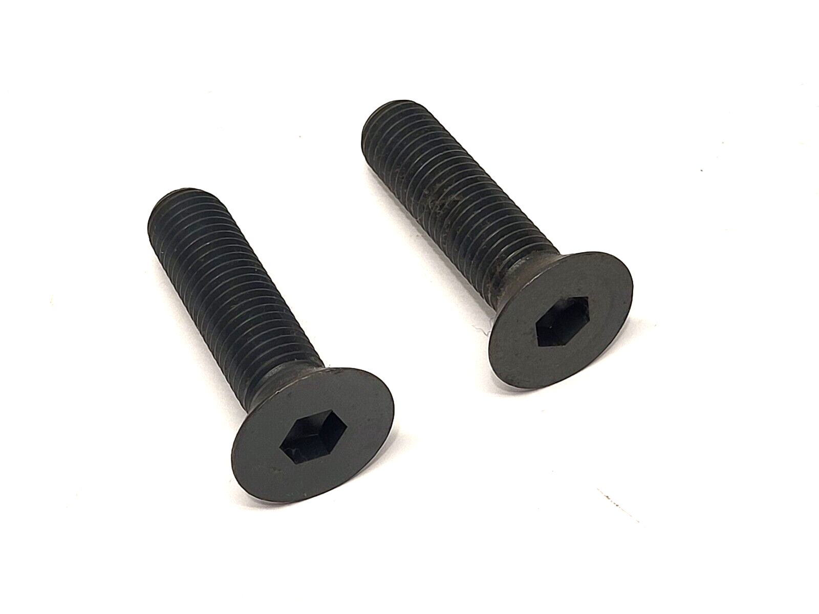 75458844 | Holo Krome Flat Socket Cap Screws 3/4-10X3" LOT OF 2 - New – Open box - Maverick Industrial Sales