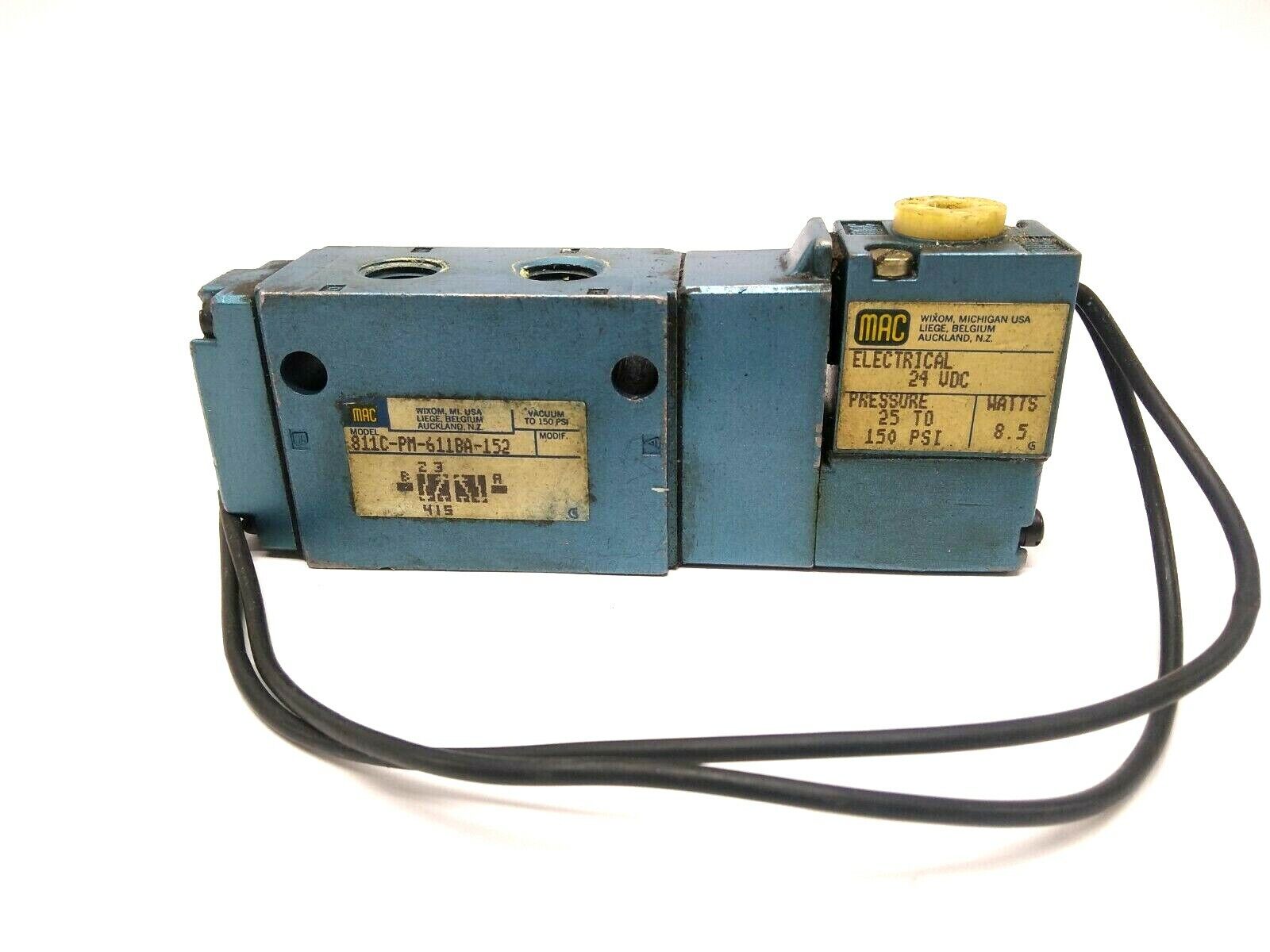 811C-PM-611BA-152 | MAC Valves Pneumatic Solenoid Valve w/ PME-611BAAA Coil - Used - Maverick Industrial Sales